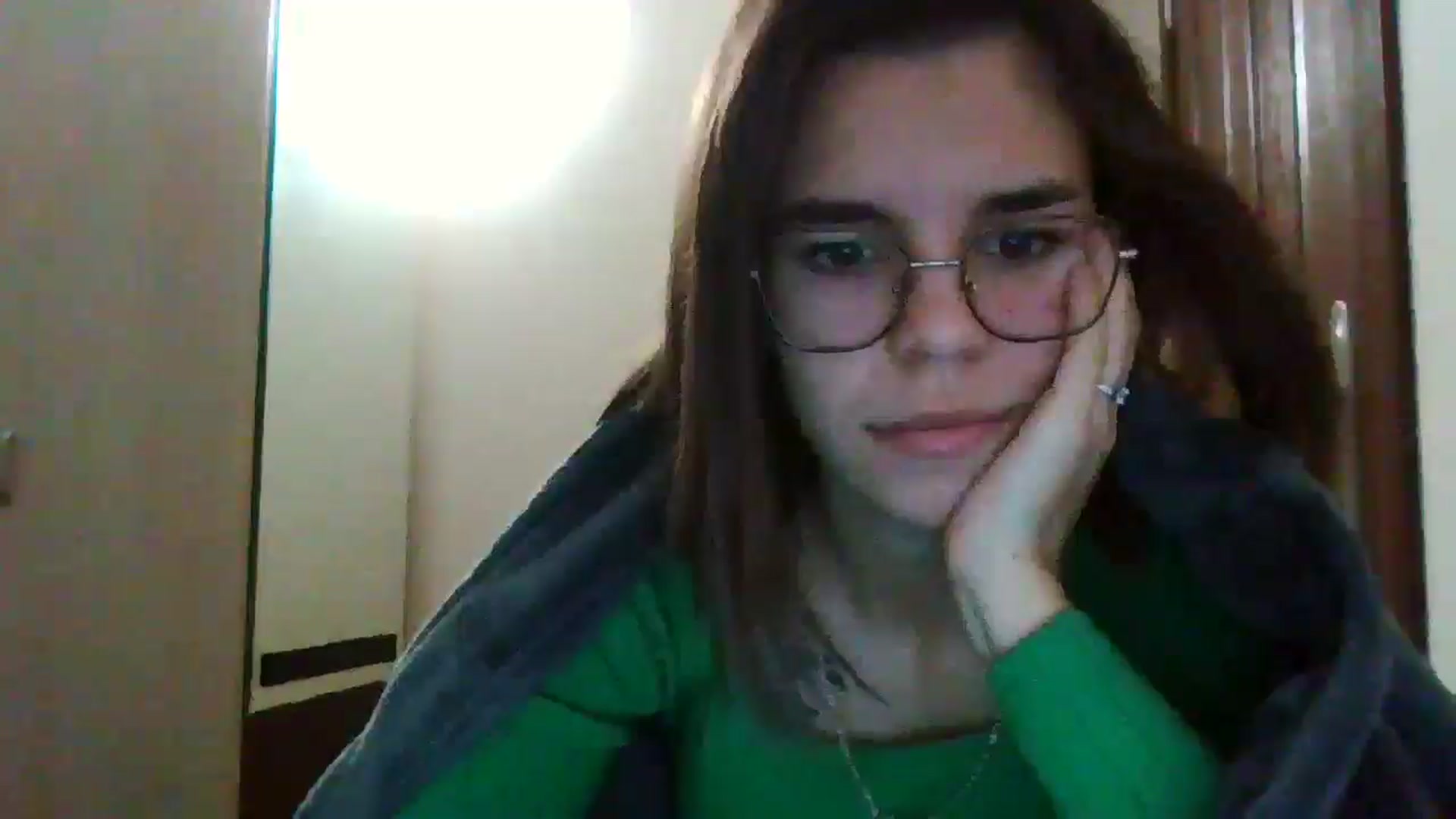 Gallery image thumbnail from EmilyWills's myfreecams stream on, 12/22/2025, 07:25 image 12 of 20