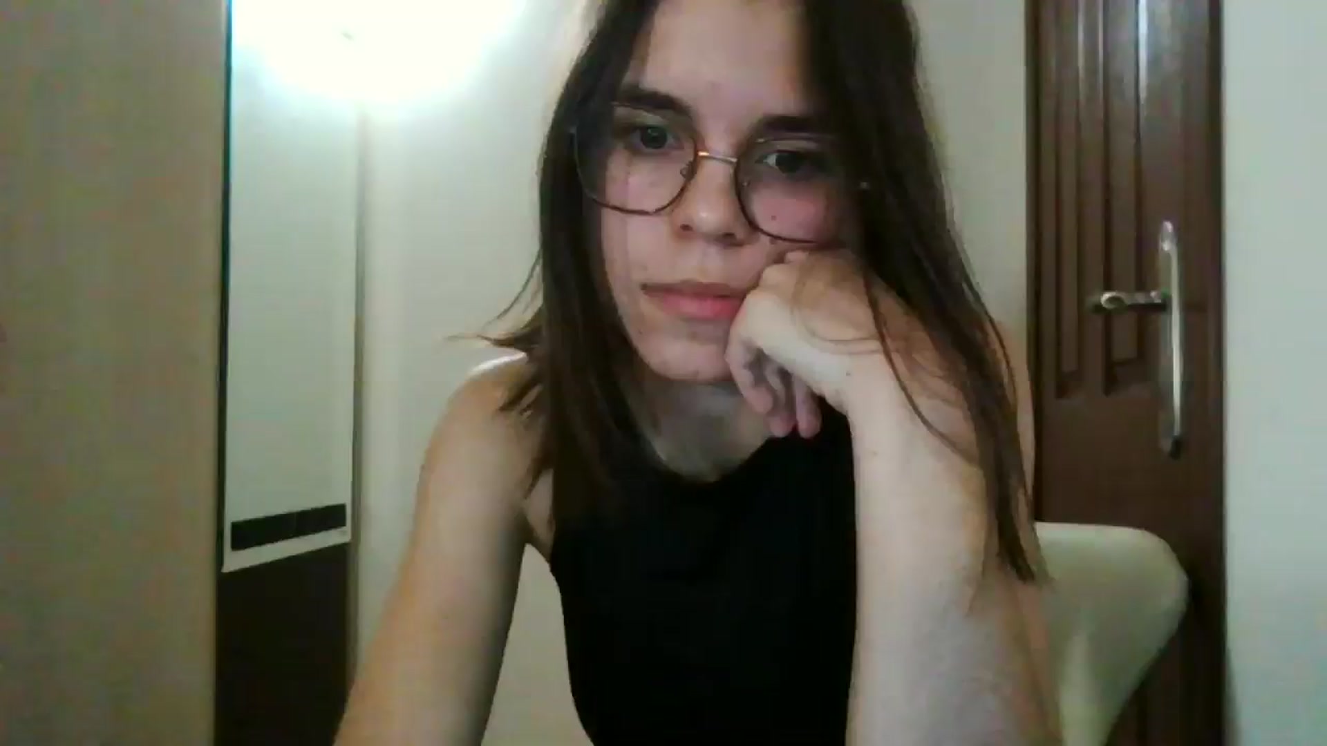 Gallery image thumbnail from EmilyWills's myfreecams stream on, 12/22/2025, 22:05 image 1 of 20