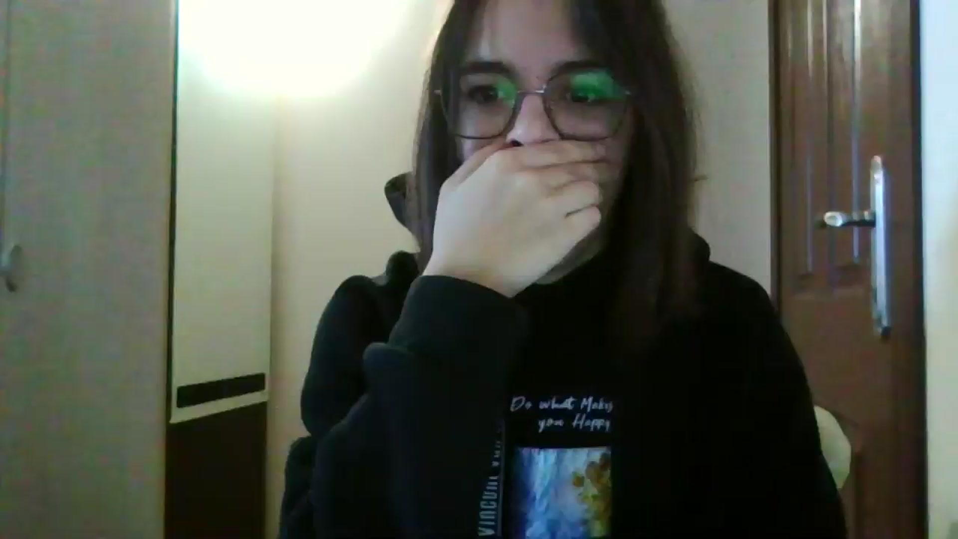 Gallery image thumbnail from EmilyWills's myfreecams stream on, 12/23/2025, 06:48 image 6 of 20