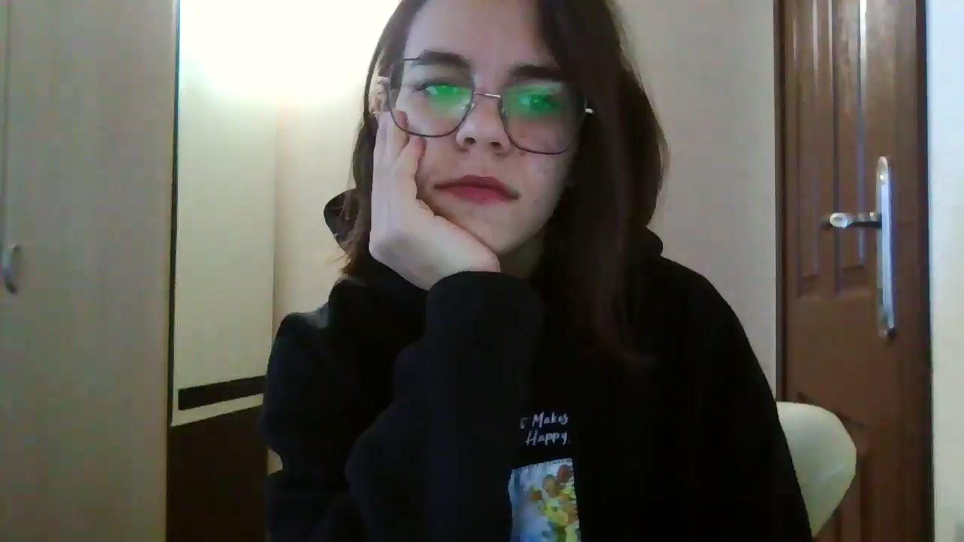 Gallery image thumbnail from EmilyWills's myfreecams stream on, 12/23/2025, 06:48 image 16 of 20
