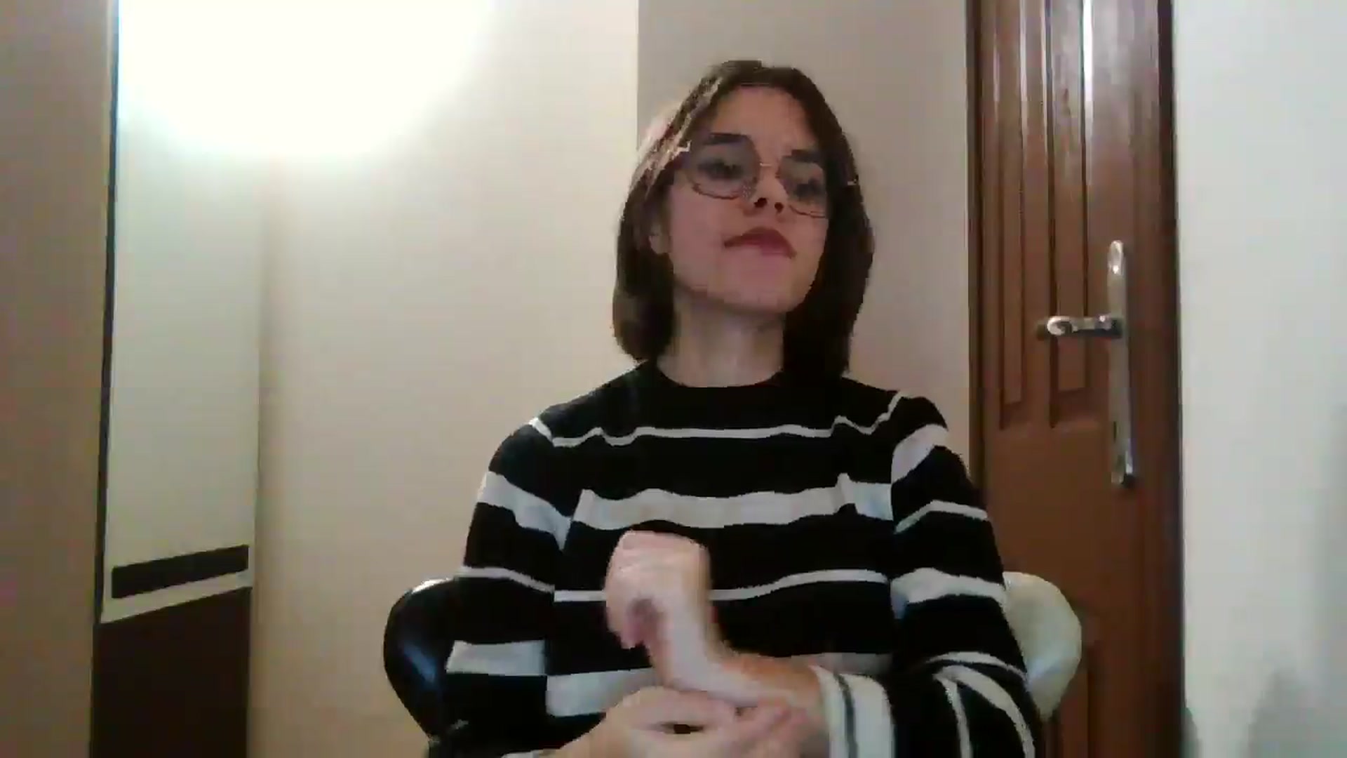 Gallery image thumbnail from EmilyWills's myfreecams stream on, 12/24/2025, 17:41 image 10 of 20