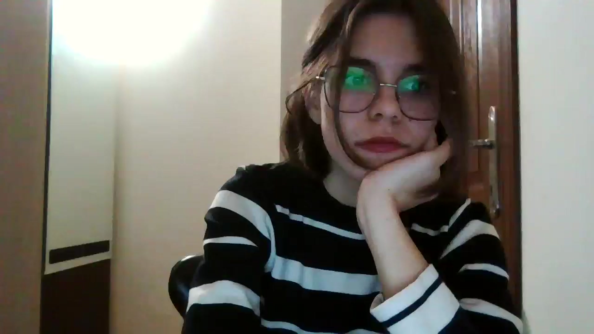 Gallery image thumbnail from EmilyWills's myfreecams stream on, 12/24/2025, 17:41 image 8 of 20
