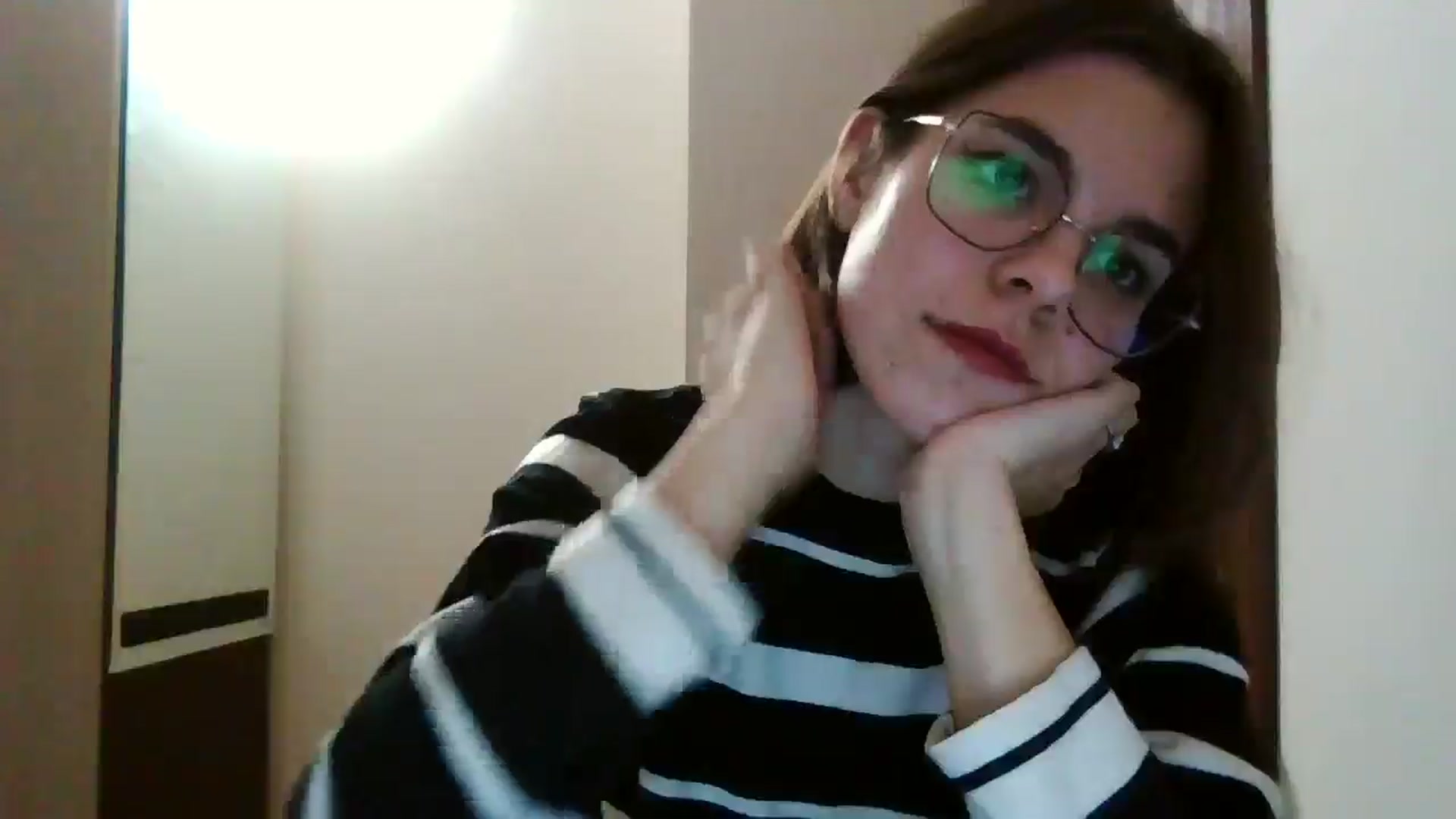 Gallery image thumbnail from EmilyWills's myfreecams stream on, 12/24/2025, 17:41 image 6 of 20