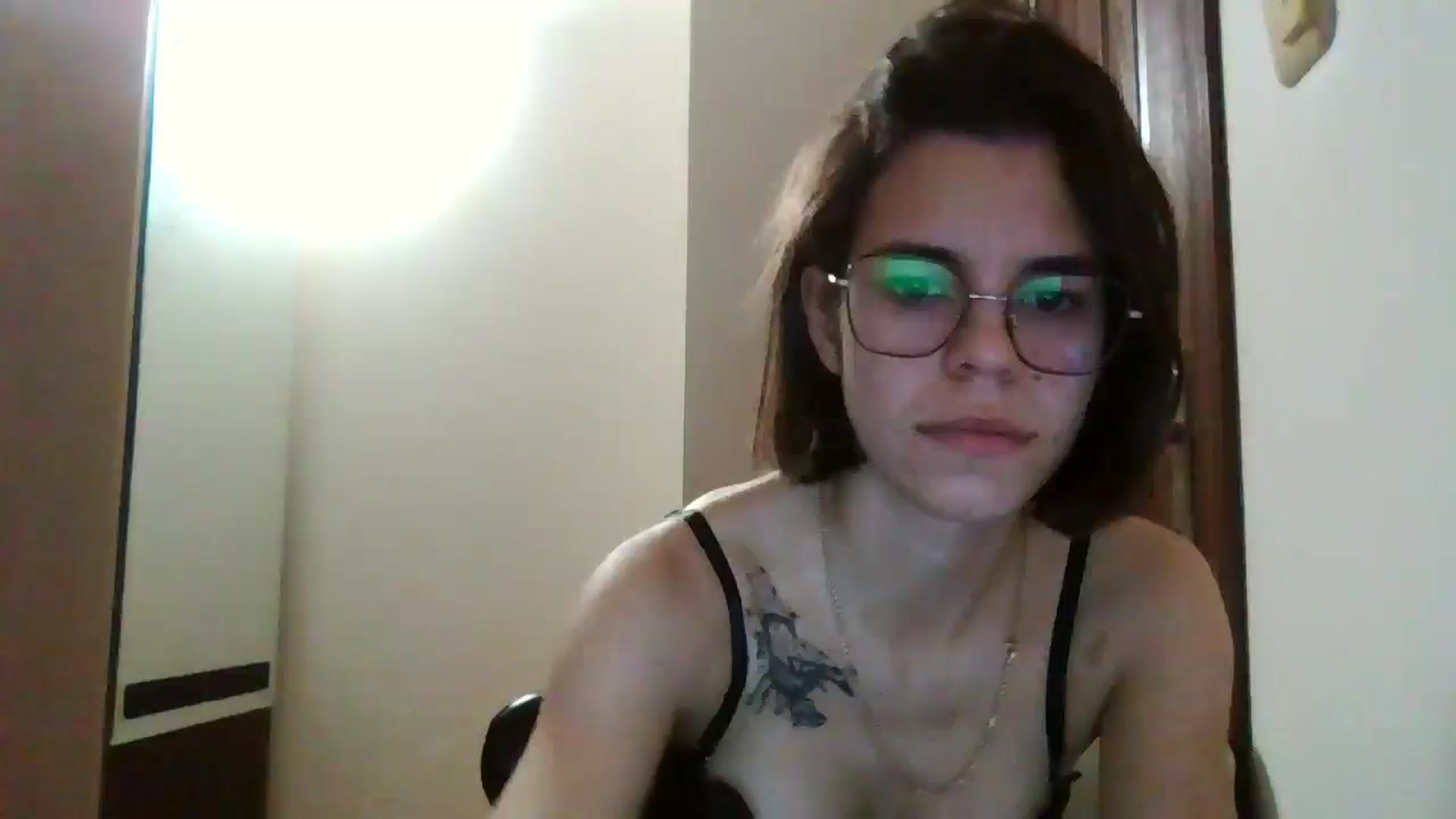 Gallery image thumbnail from EmilyWills's myfreecams stream on, 12/26/2025, 01:10 image 13 of 20