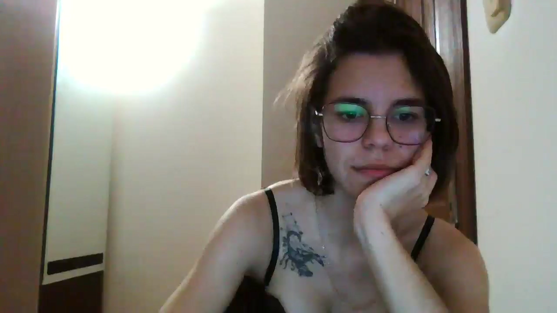 Gallery image thumbnail from EmilyWills's myfreecams stream on, 12/26/2025, 01:10 image 11 of 20