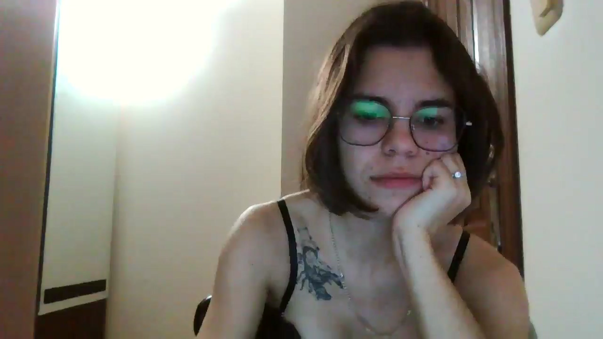 Gallery image thumbnail from EmilyWills's myfreecams stream on, 12/26/2025, 01:10 image 3 of 20