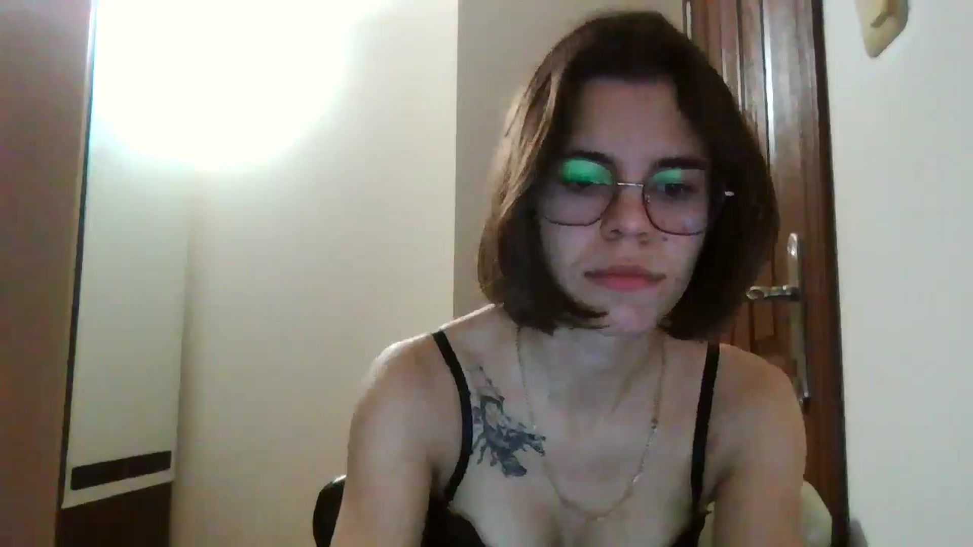 Gallery image thumbnail from EmilyWills's myfreecams stream on, 12/26/2025, 01:10 image 4 of 20