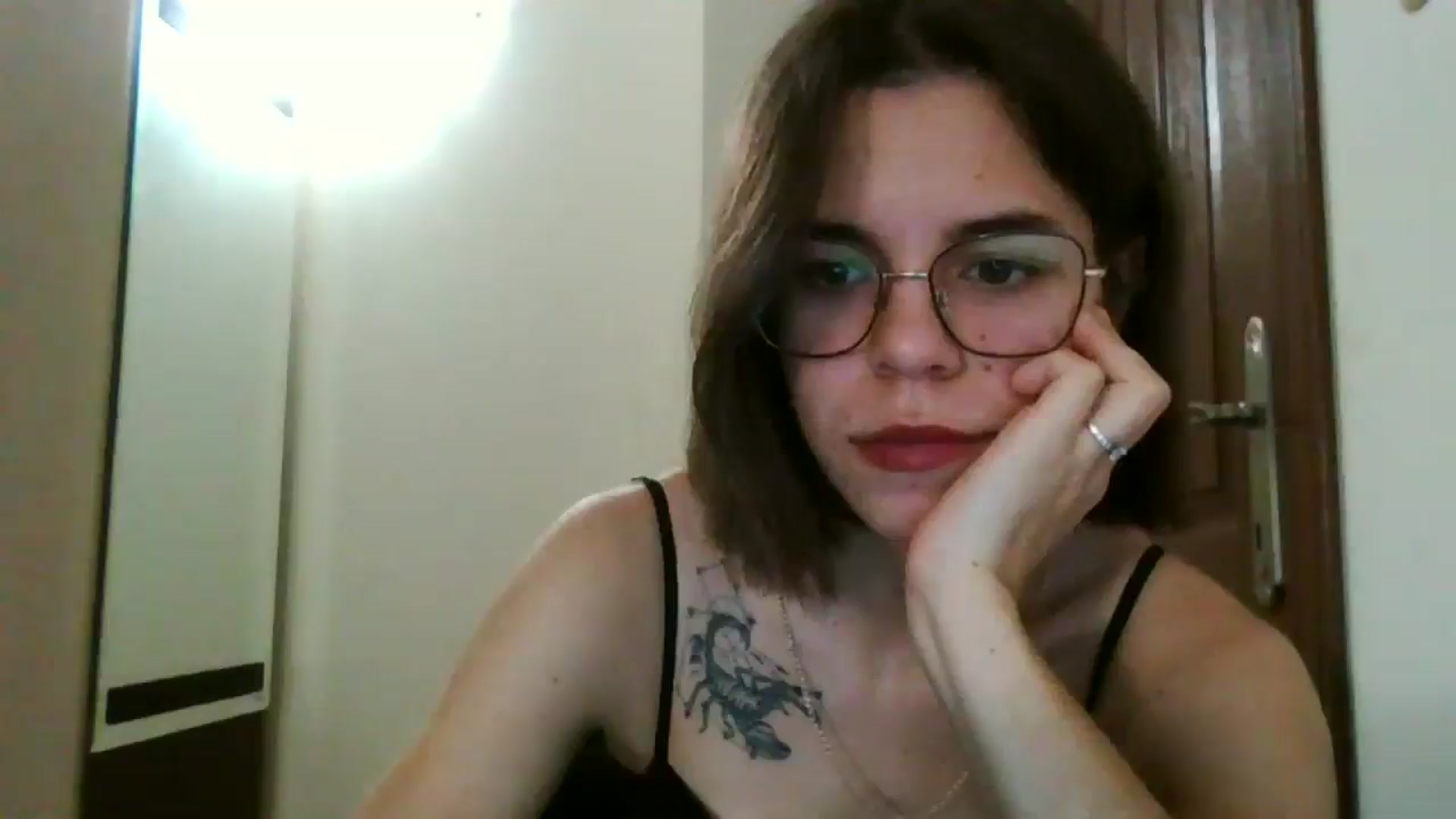 Gallery image thumbnail from EmilyWills's myfreecams stream on, 12/27/2025, 19:17 image 20 of 20