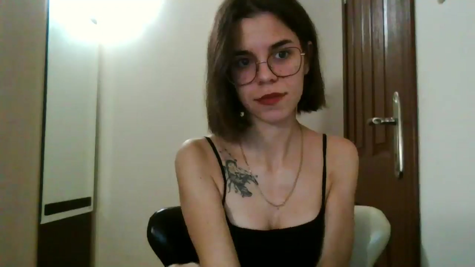 Gallery image thumbnail from EmilyWills's myfreecams stream on, 12/27/2025, 19:17 image 9 of 20
