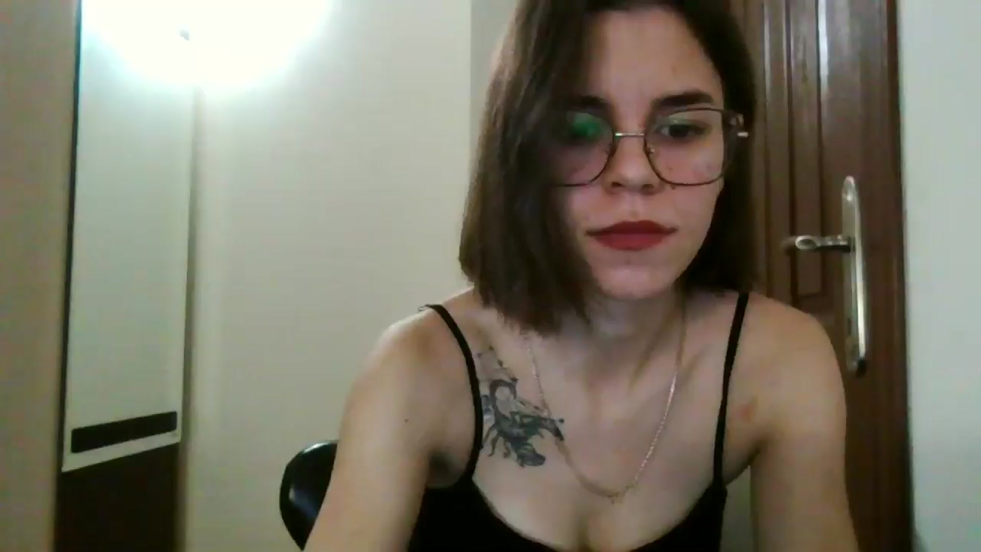 Gallery image thumbnail from EmilyWills's myfreecams stream on, 12/27/2025, 19:17 image 11 of 20