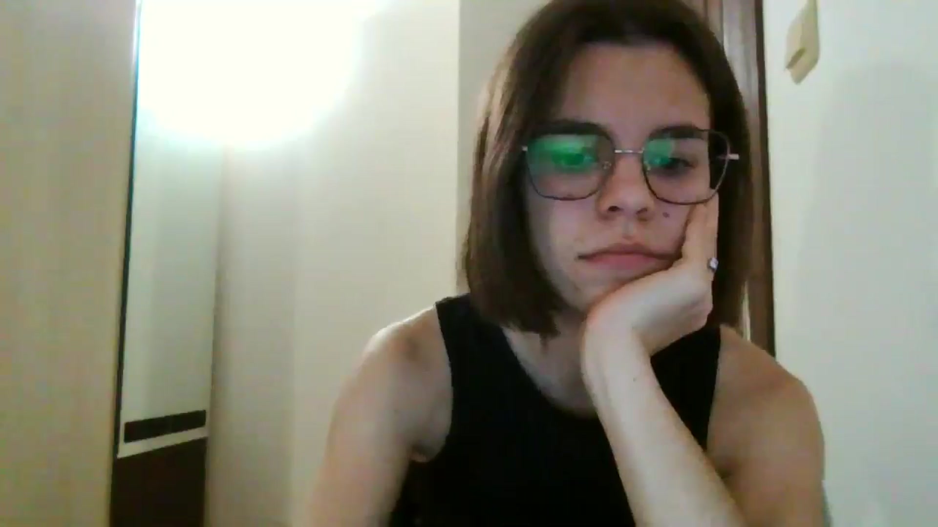 Gallery image thumbnail from EmilyWills's myfreecams stream on, 12/28/2025, 20:39 image 7 of 20