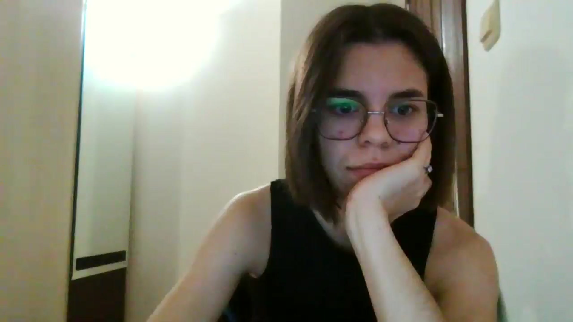 Gallery image thumbnail from EmilyWills's myfreecams stream on, 12/28/2025, 20:39 image 15 of 20