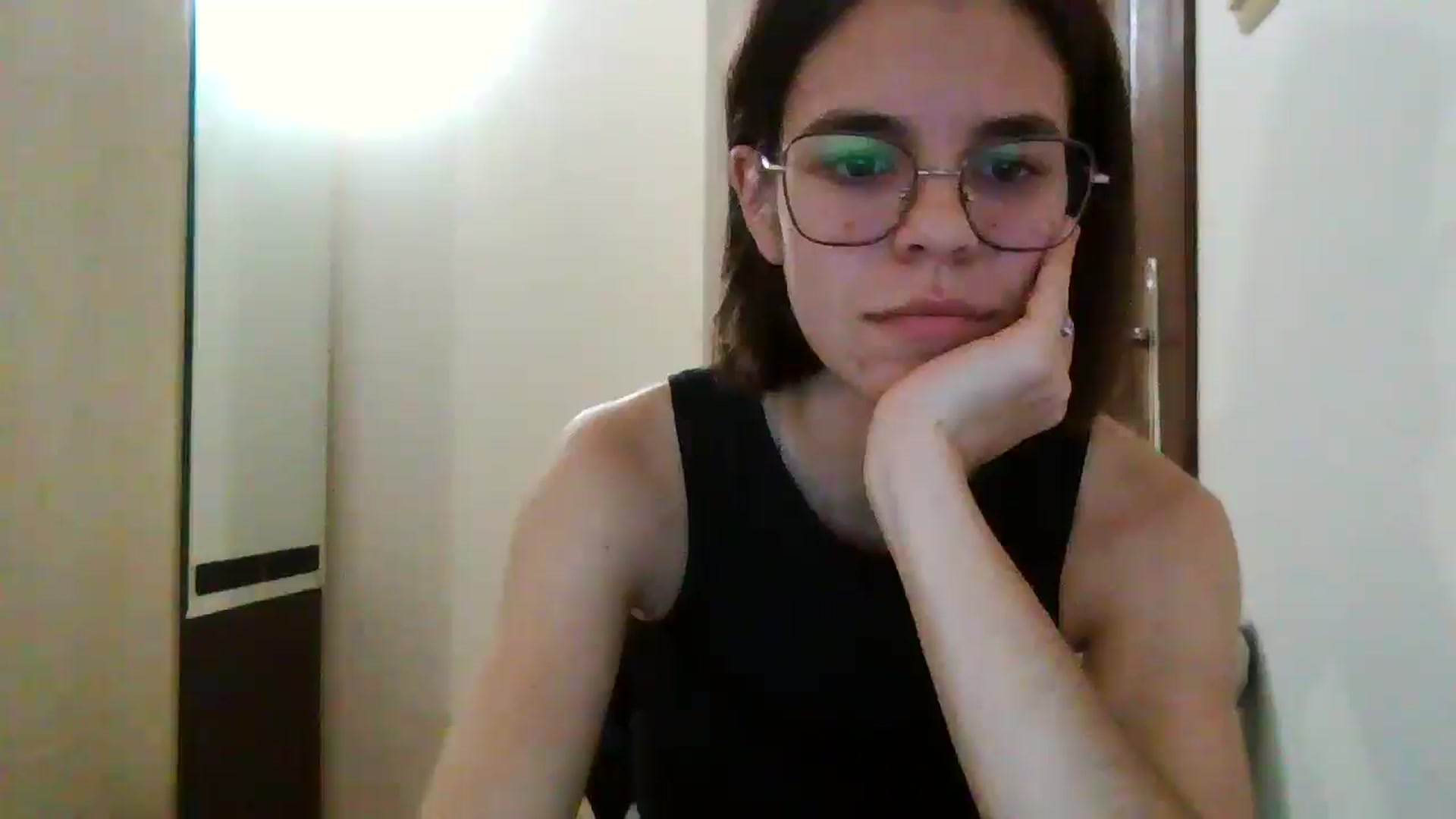 Gallery image thumbnail from EmilyWills's myfreecams stream on, 12/28/2025, 20:39 image 19 of 20
