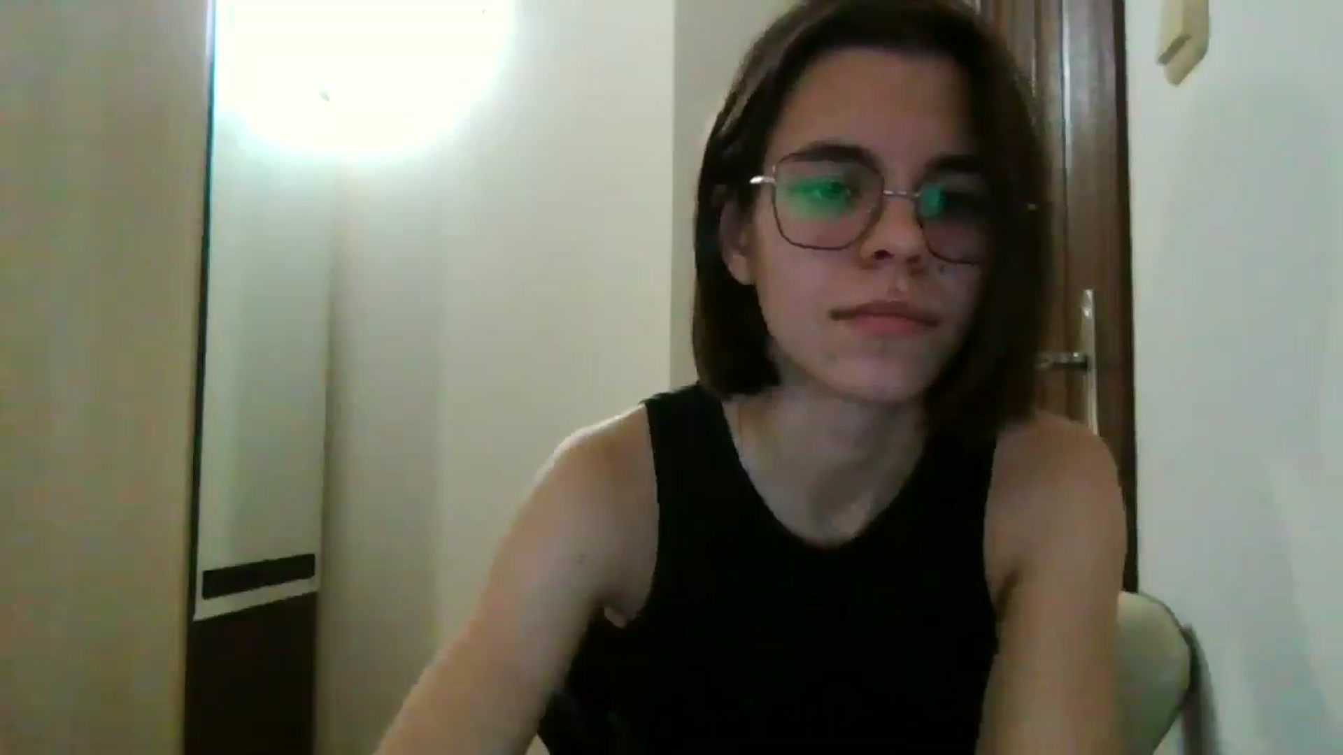 Gallery image thumbnail from EmilyWills's myfreecams stream on, 12/28/2025, 21:12 image 3 of 20