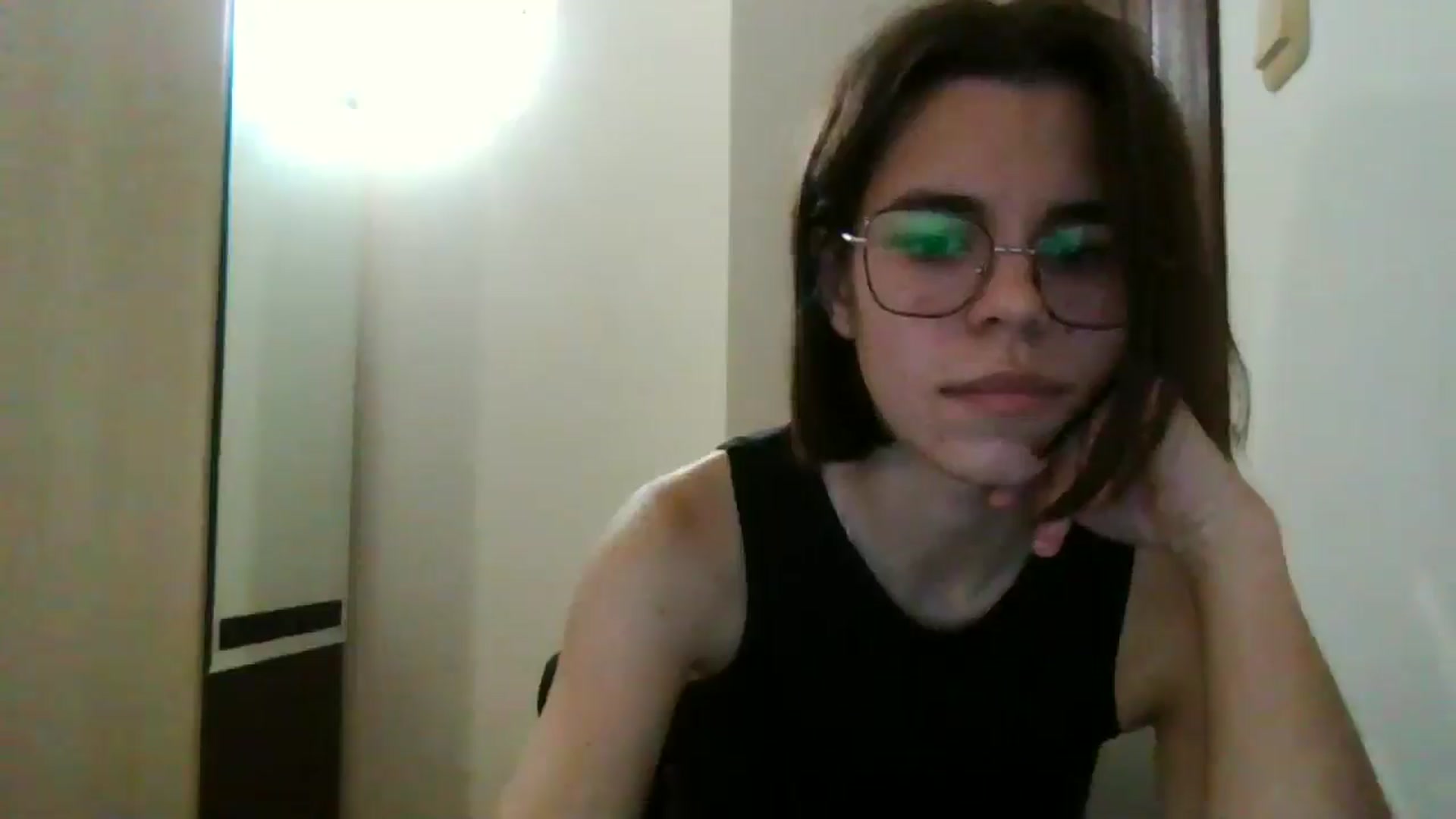 Gallery image thumbnail from EmilyWills's myfreecams stream on, 12/28/2025, 21:12 image 15 of 20