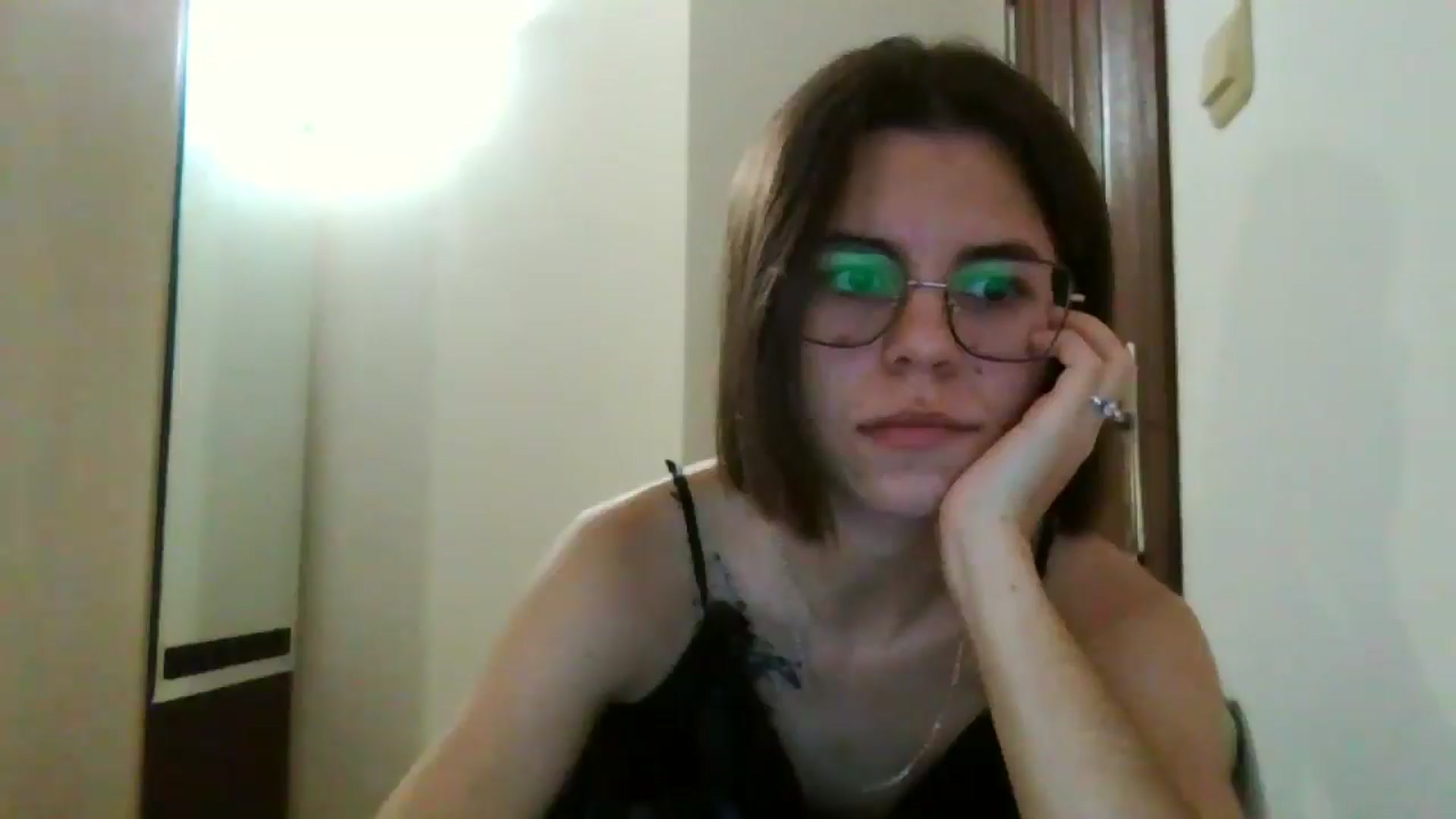 Gallery image thumbnail from EmilyWills's myfreecams stream on, 12/28/2025, 23:17 image 10 of 20