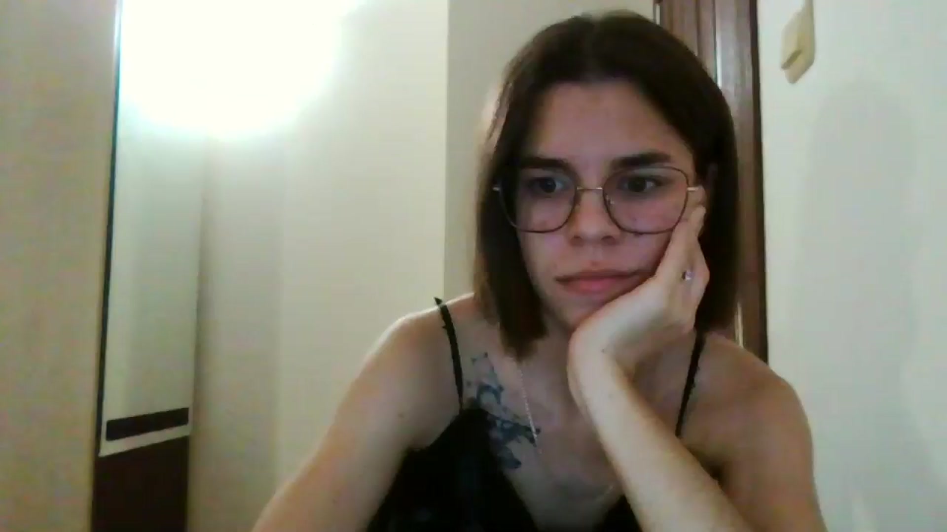 Gallery image thumbnail from EmilyWills's myfreecams stream on, 12/28/2025, 23:17 image 1 of 20
