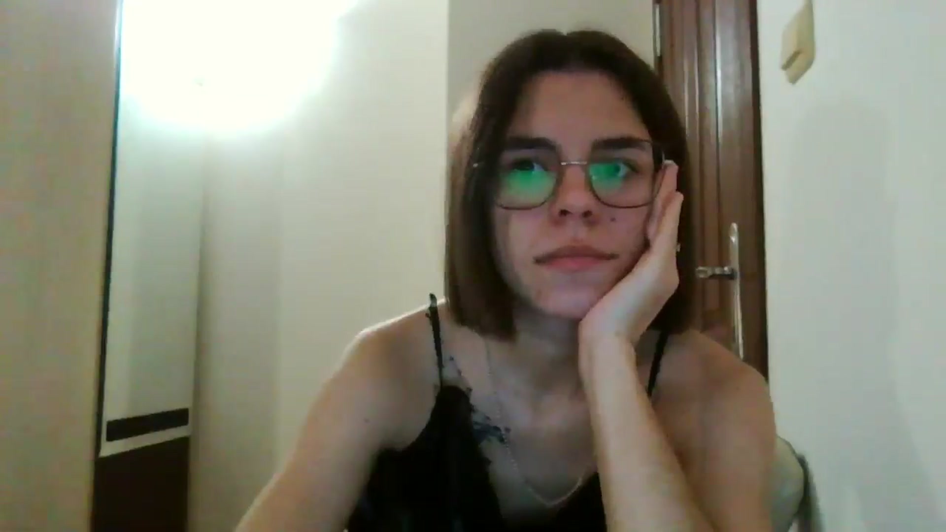 Gallery image thumbnail from EmilyWills's myfreecams stream on, 12/28/2025, 23:17 image 18 of 20