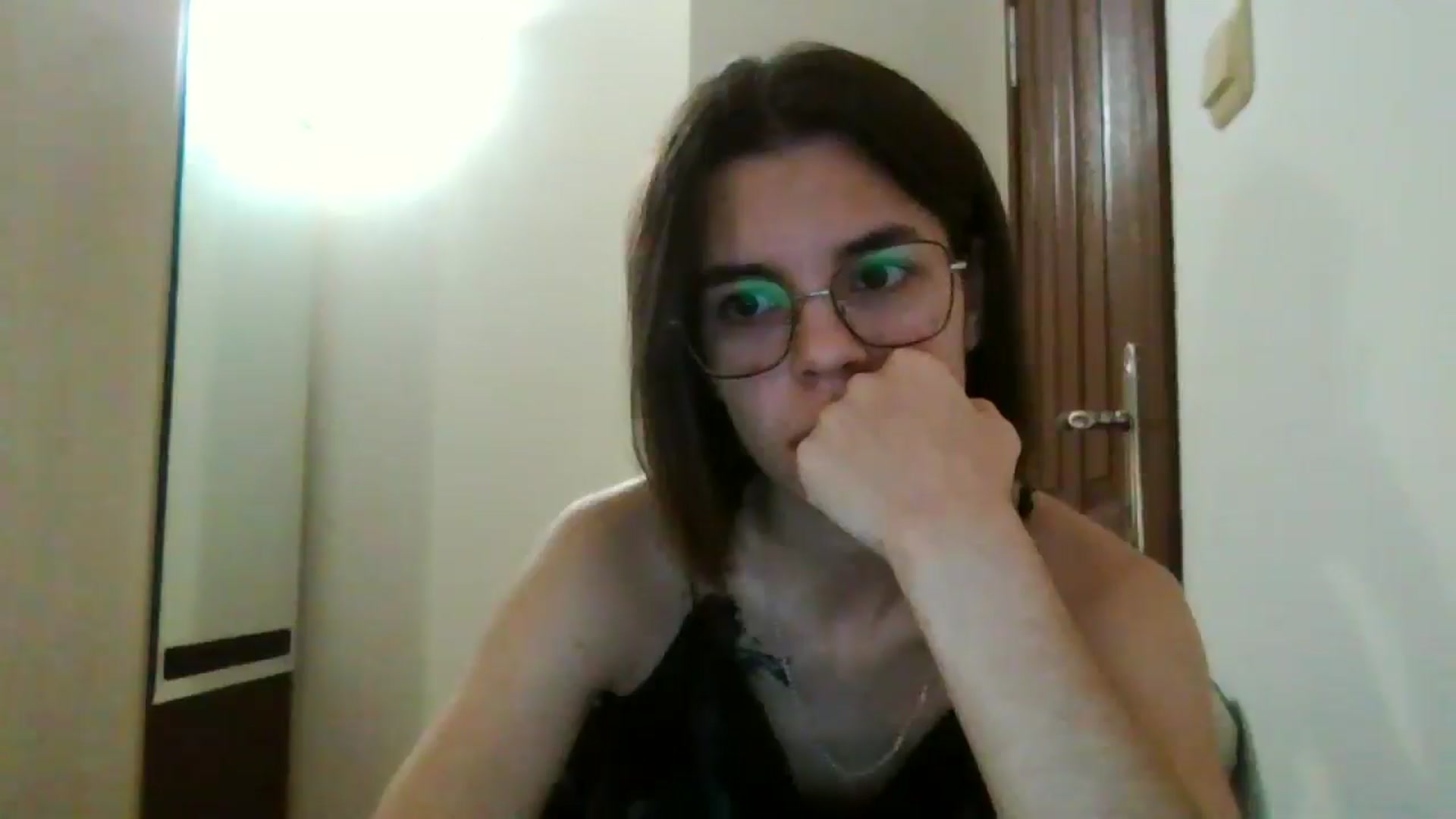 Gallery image thumbnail from EmilyWills's myfreecams stream on, 12/28/2025, 23:17 image 11 of 20