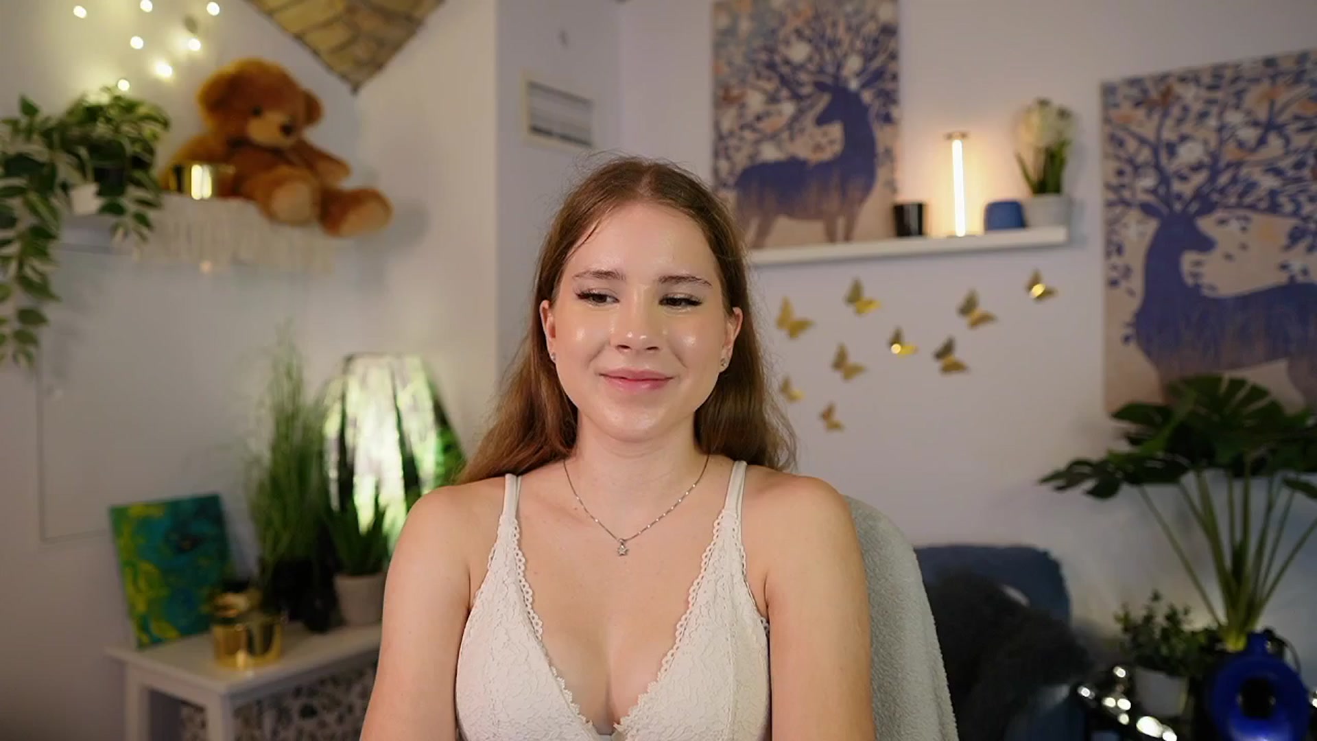 Gallery image thumbnail from Emily_Blake's myfreecams stream on, 06/29/2025, 15:39 image 10 of 20