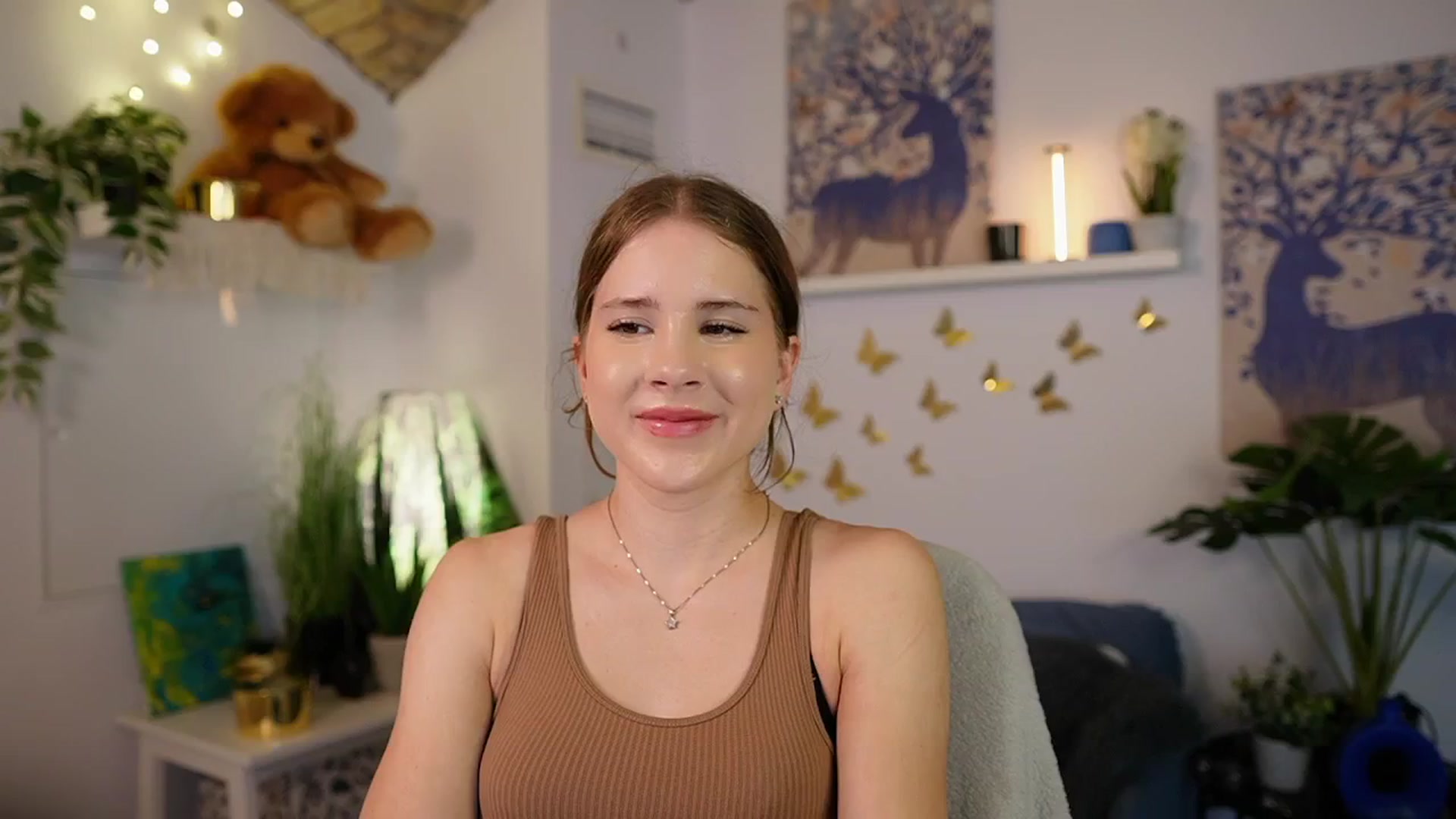 Gallery image thumbnail from Emily_Blake's myfreecams stream on, 06/30/2025, 14:15 image 4 of 20