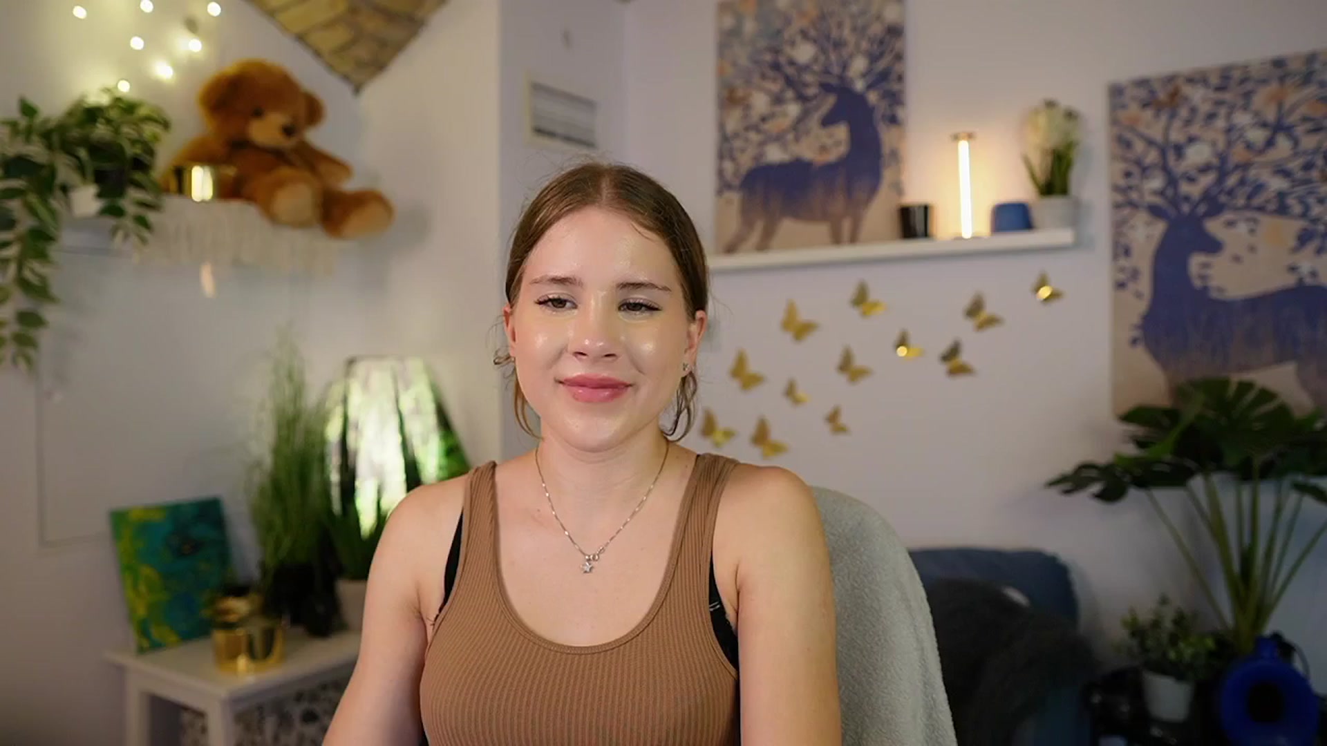 Gallery image thumbnail from Emily_Blake's myfreecams stream on, 06/30/2025, 17:19 image 12 of 20