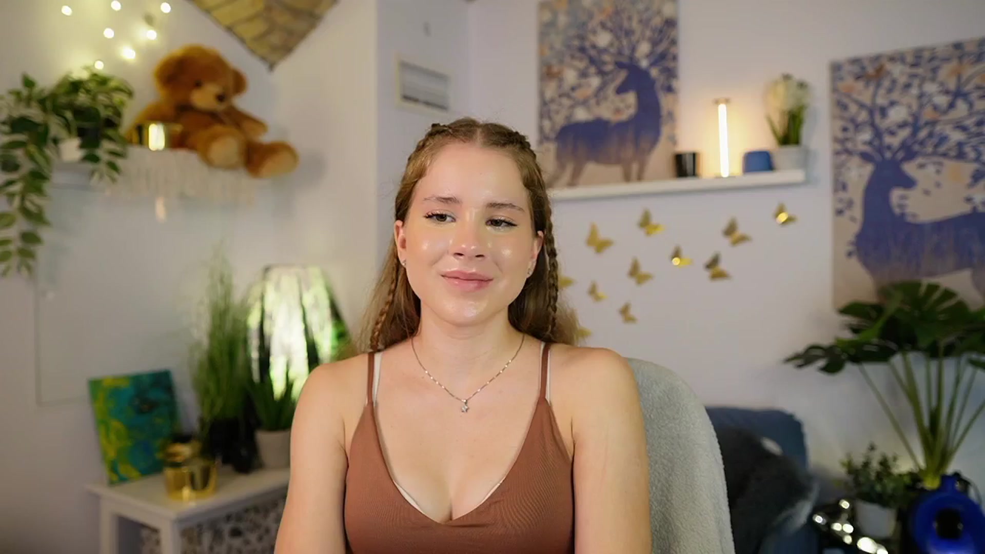 Gallery image thumbnail from Emily_Blake's myfreecams stream on, 07/03/2025, 16:22 image 11 of 20