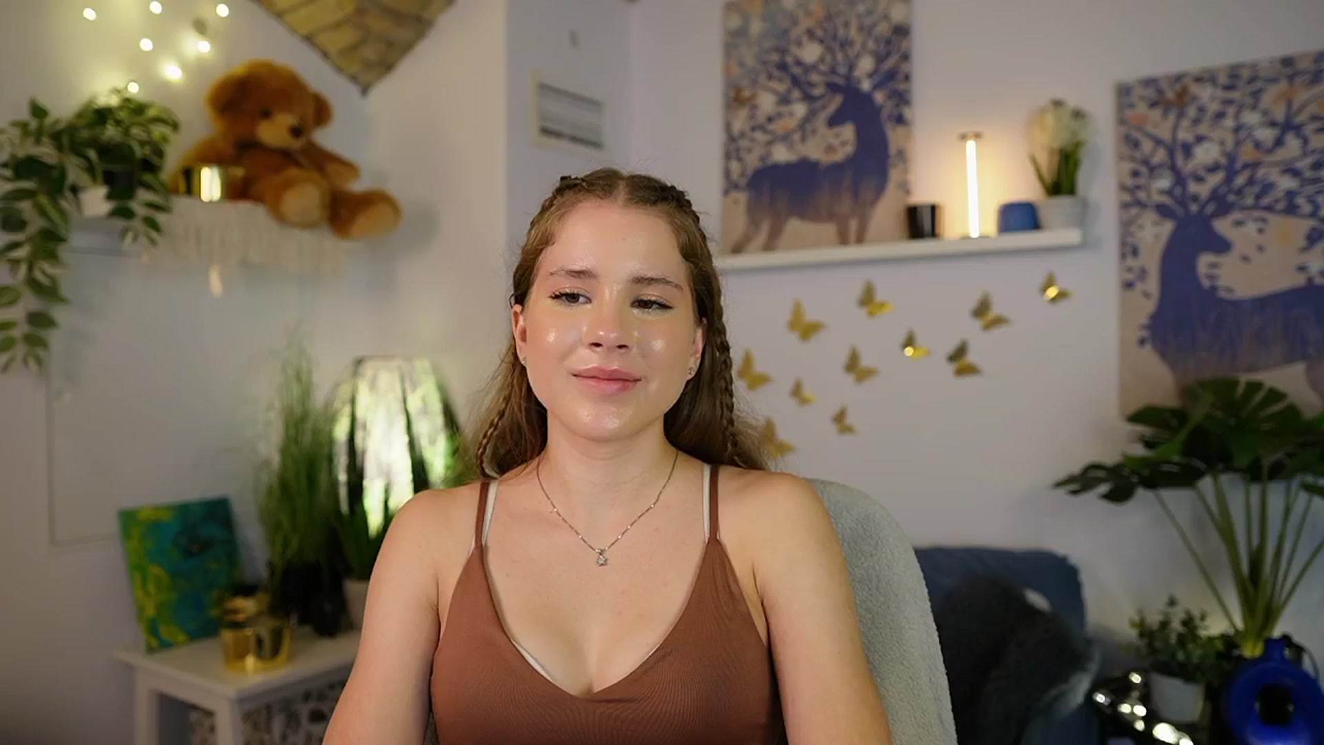 Gallery image thumbnail from Emily_Blake's myfreecams stream on, 07/03/2025, 16:22 image 6 of 20