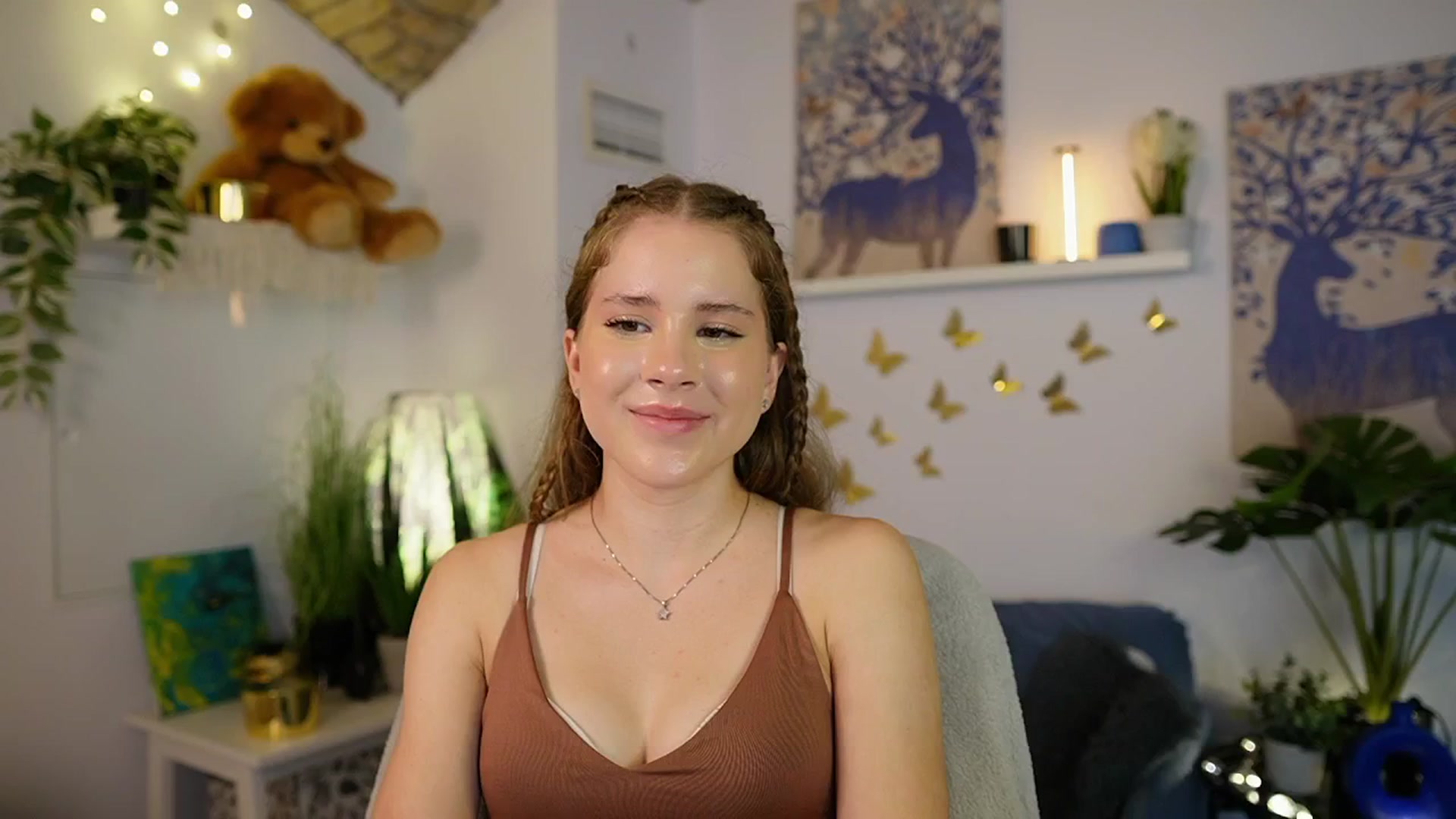 Gallery image thumbnail from Emily_Blake's myfreecams stream on, 07/03/2025, 16:22 image 2 of 20