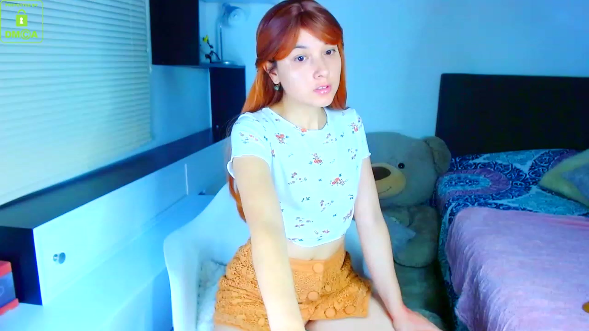 Gallery image thumbnail from Emily_Griff_'s myfreecams stream on, 11/17/2022, 03:03 image 1 of 20
