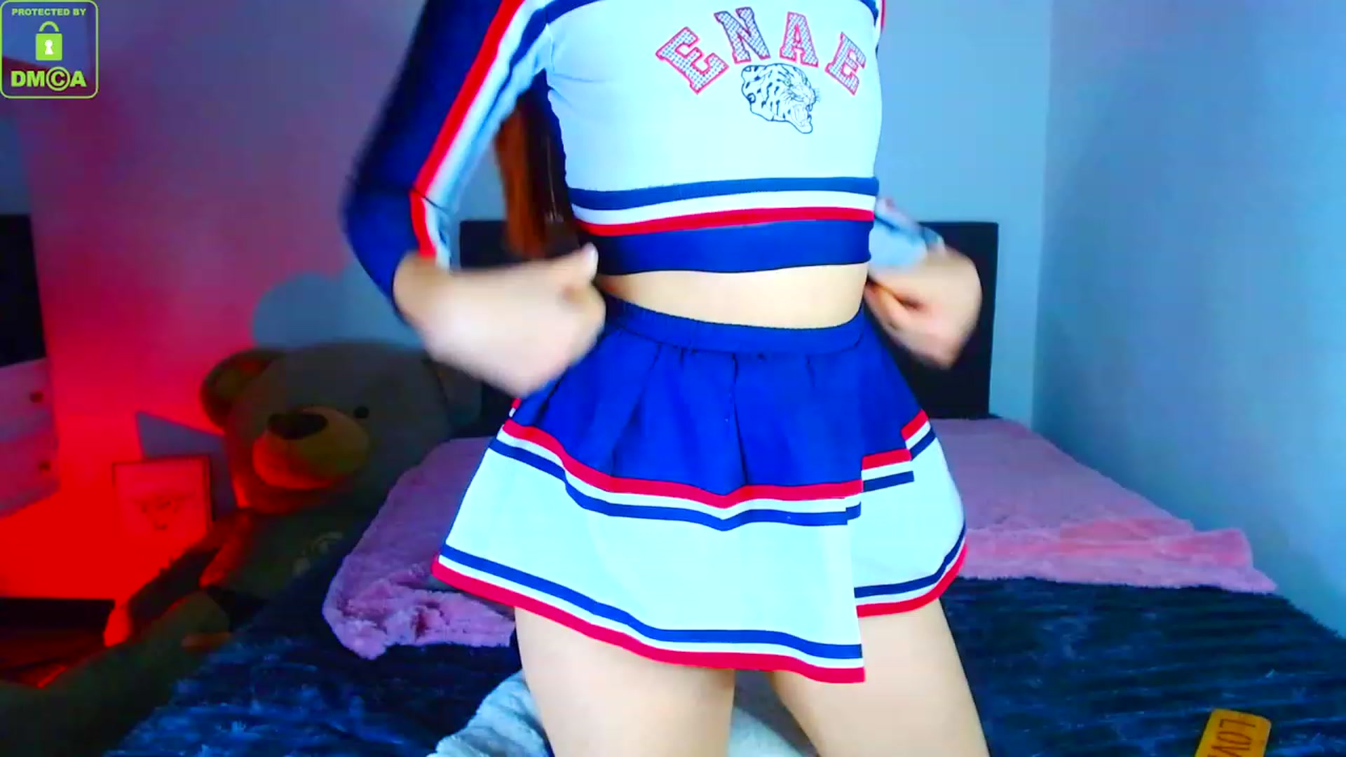 Gallery image thumbnail from Emily_Griff_'s myfreecams stream on, 11/23/2022, 07:13 image 8 of 20