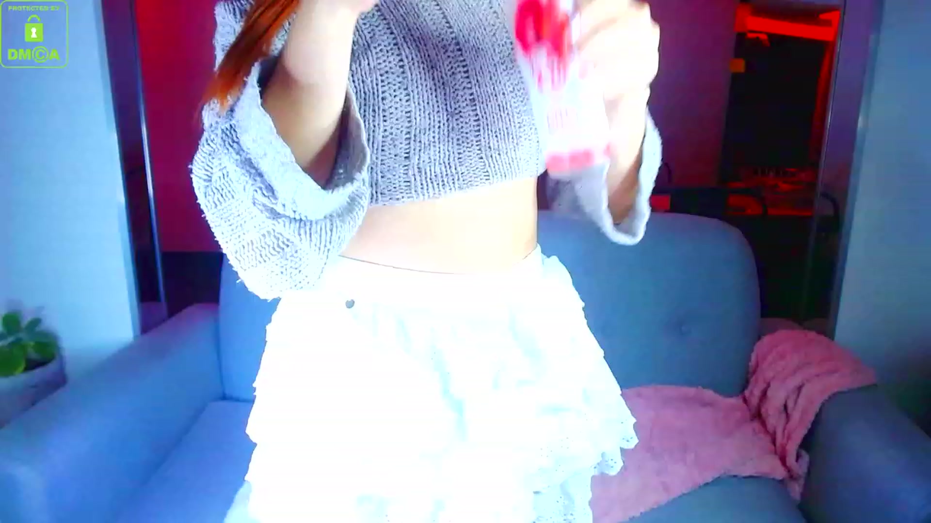 Gallery image thumbnail from Emily_Griff_'s myfreecams stream on, 11/28/2022, 05:19 image 4 of 20