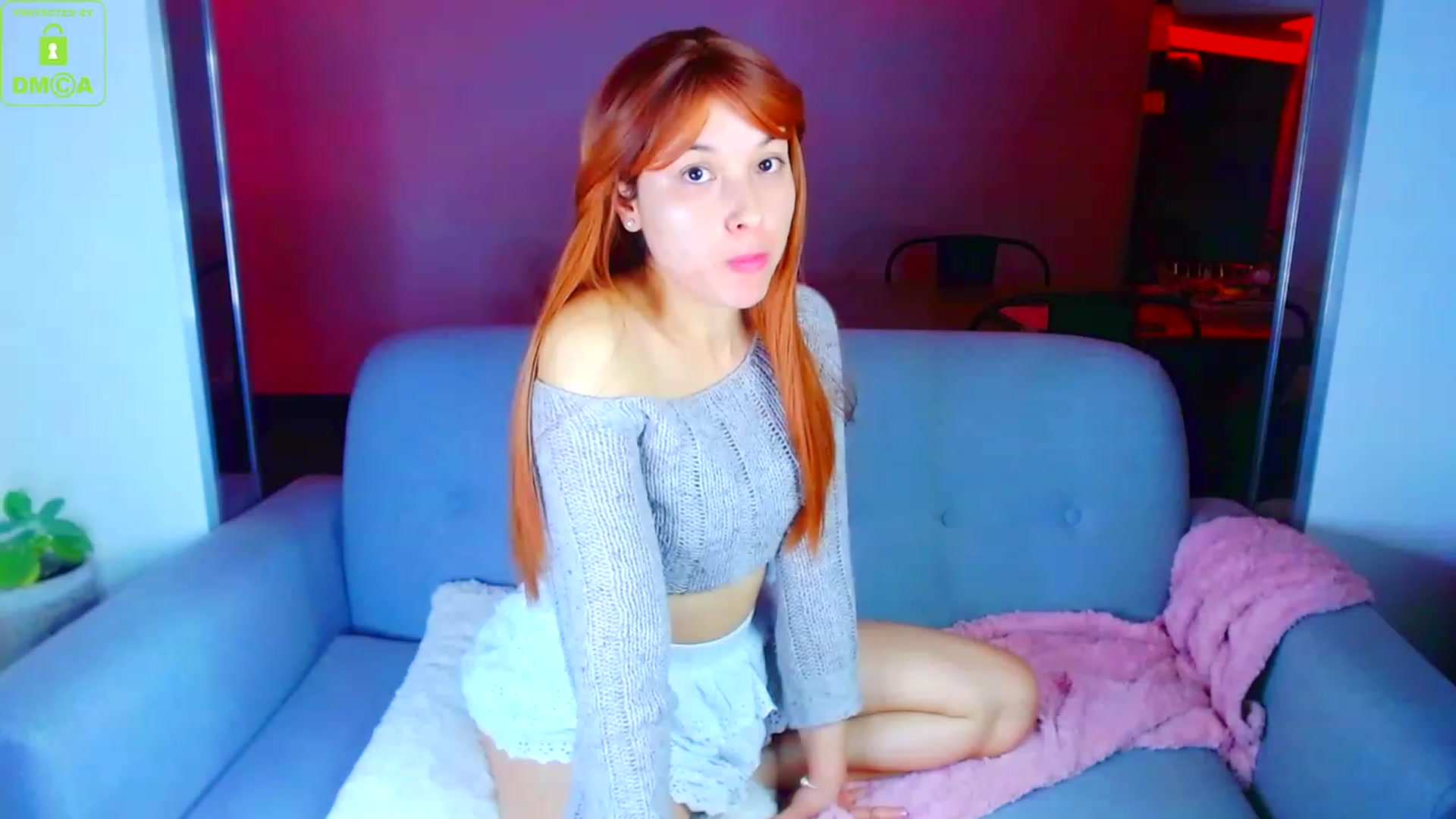 Gallery image thumbnail from Emily_Griff_'s myfreecams stream on, 11/28/2022, 05:19 image 7 of 20