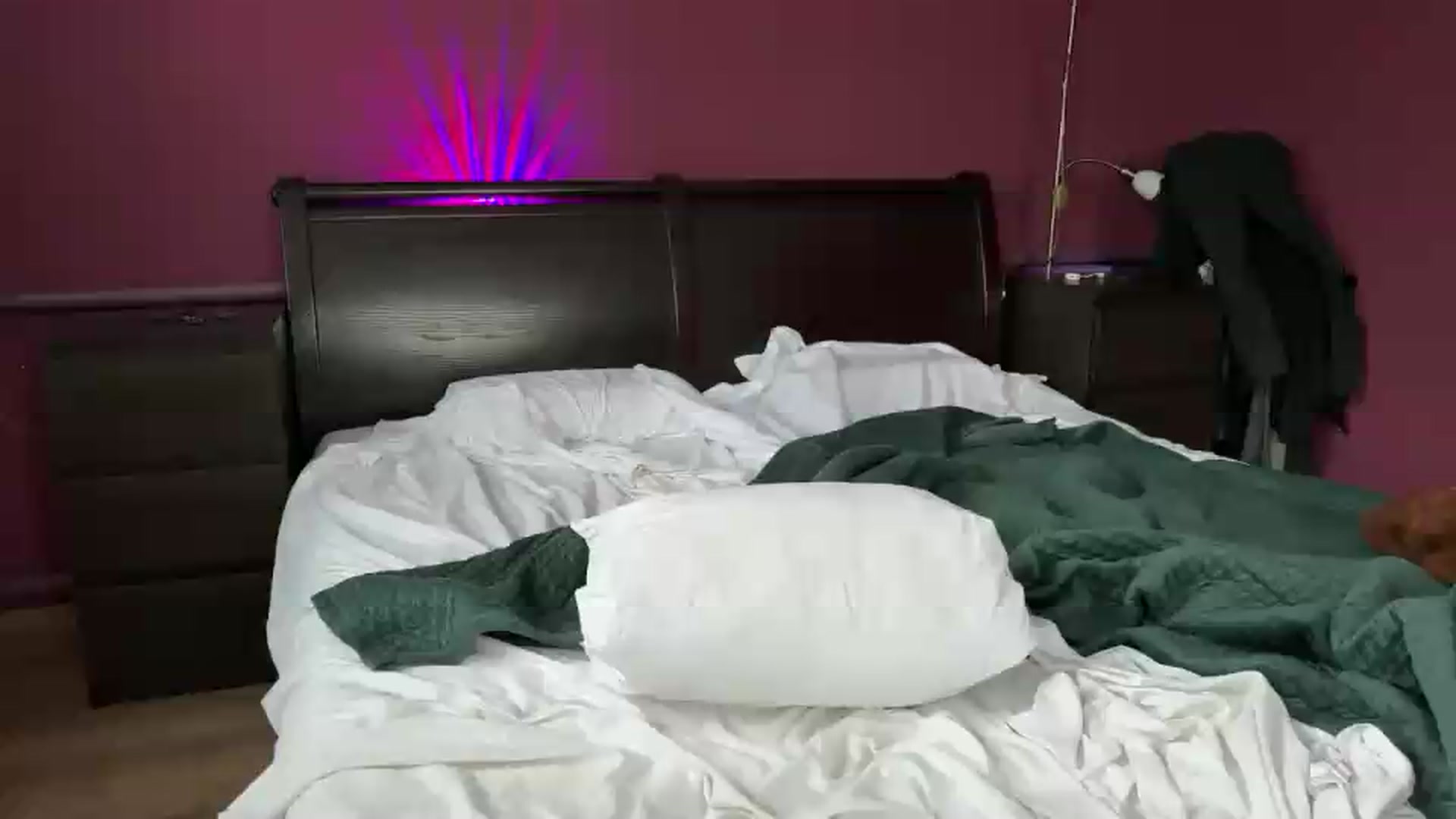 Gallery image thumbnail from Emily_Me's myfreecams stream on, 05/26/2026, 17:08 image 20 of 20