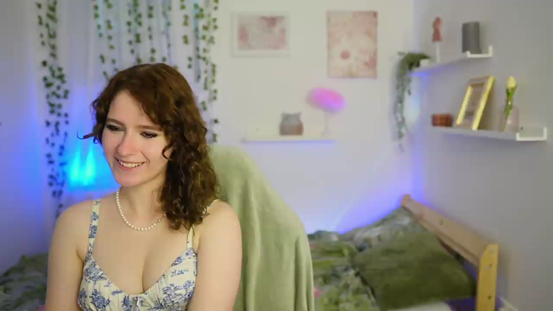 Gallery image thumbnail from Emily_Paris18's myfreecams stream on, 06/01/2026, 16:44 image 20 of 20