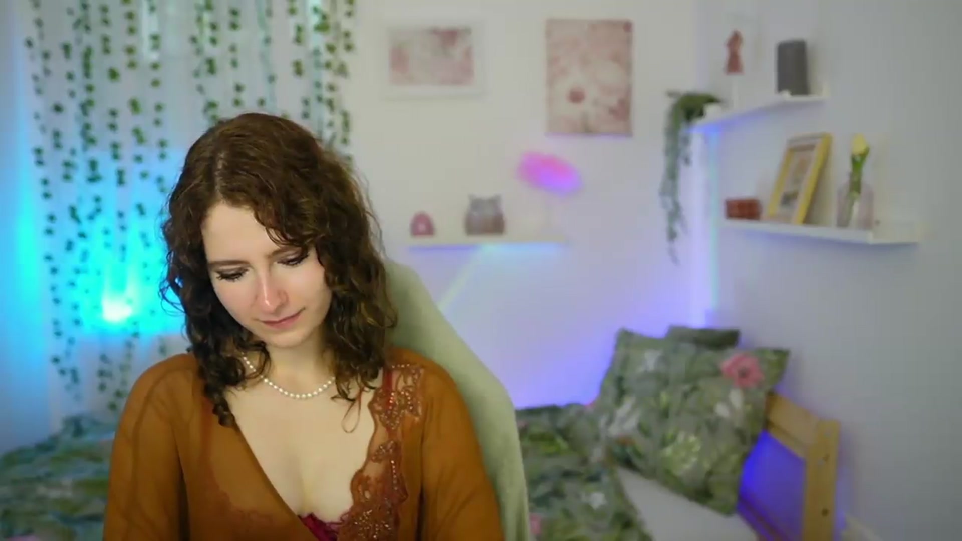 Gallery image thumbnail from Emily_Paris18's myfreecams stream on, 06/02/2026, 15:03 image 17 of 20