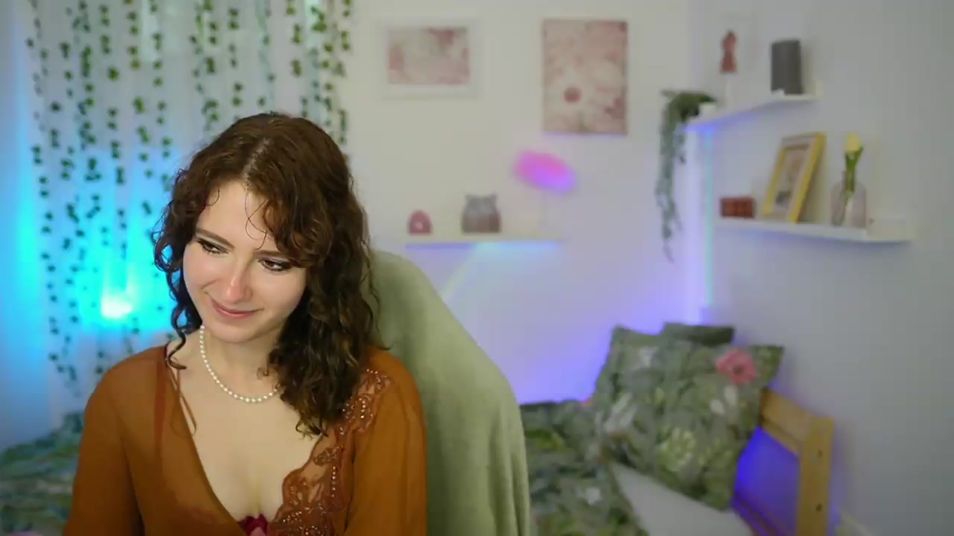 Gallery image thumbnail from Emily_Paris18's myfreecams stream on, 06/02/2026, 15:03 image 3 of 20