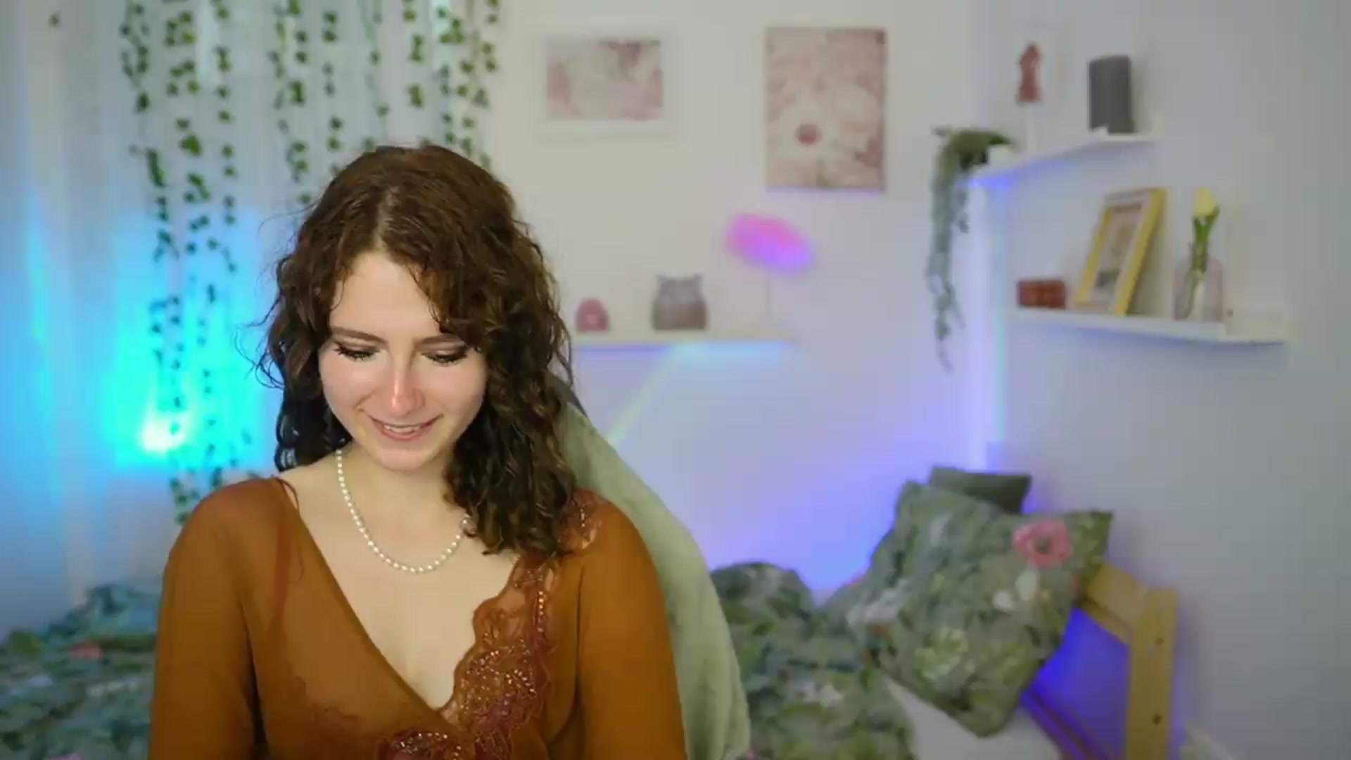 Gallery image thumbnail from Emily_Paris18's myfreecams stream on, 06/02/2026, 16:58 image 3 of 20