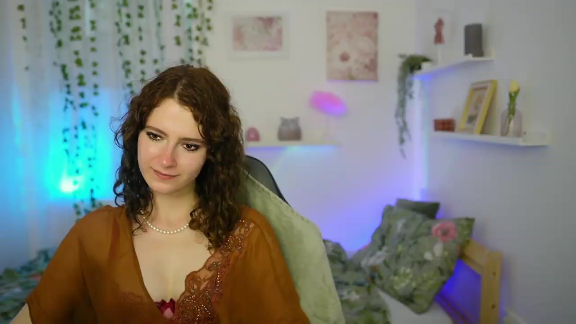 Gallery image thumbnail from Emily_Paris18's myfreecams stream on, 06/02/2026, 16:58 image 14 of 20