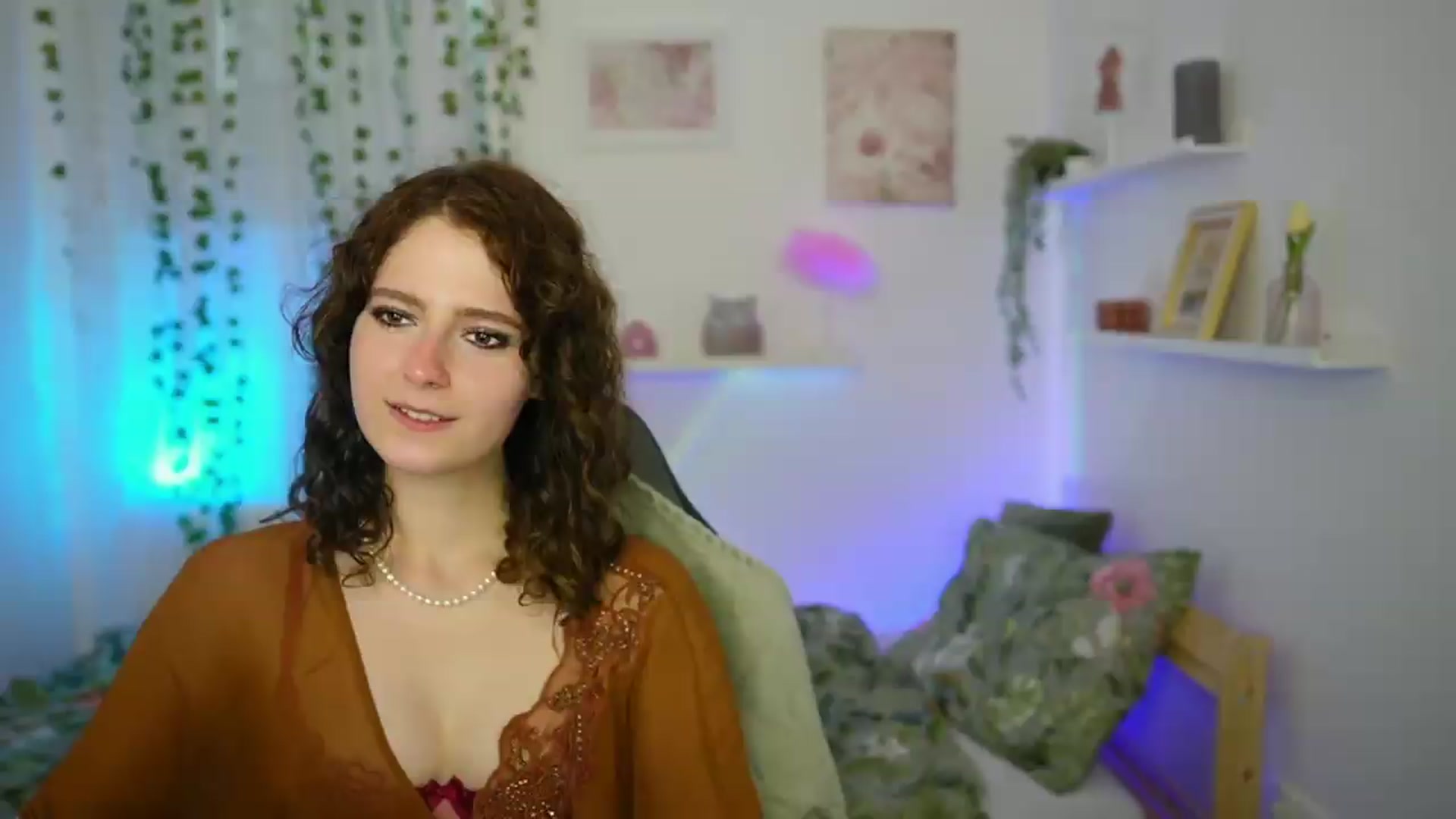 Gallery image thumbnail from Emily_Paris18's myfreecams stream on, 06/02/2026, 16:58 image 19 of 20