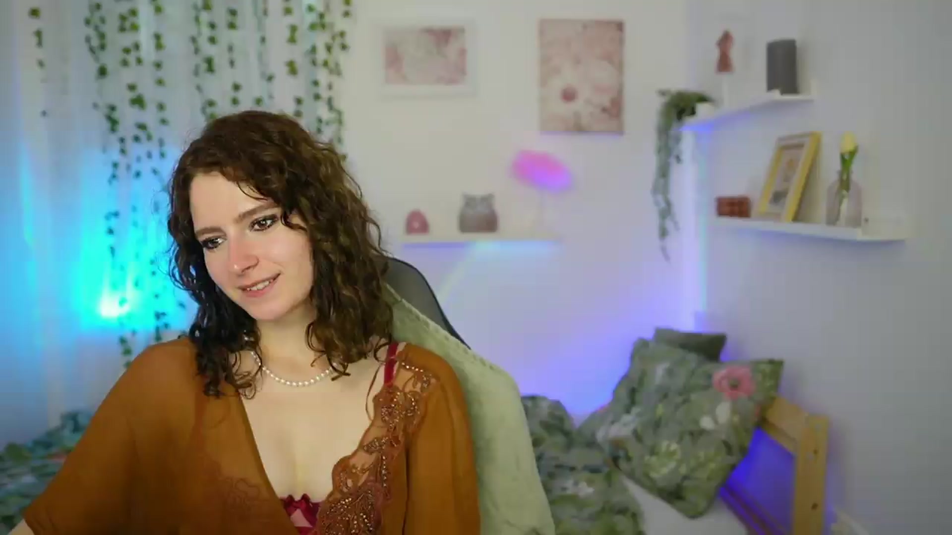 Gallery image thumbnail from Emily_Paris18's myfreecams stream on, 06/02/2026, 16:58 image 18 of 20