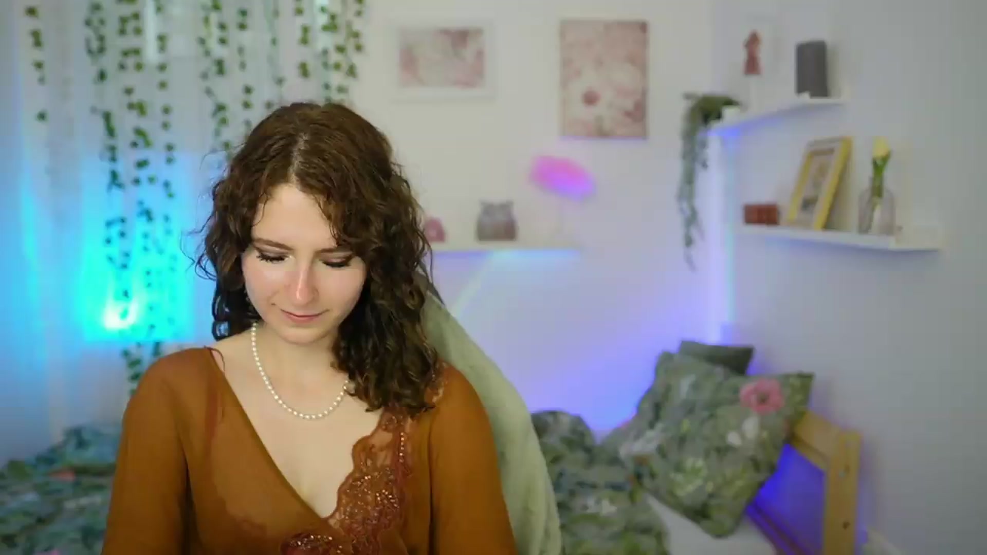 Gallery image thumbnail from Emily_Paris18's myfreecams stream on, 06/02/2026, 16:58 image 1 of 20