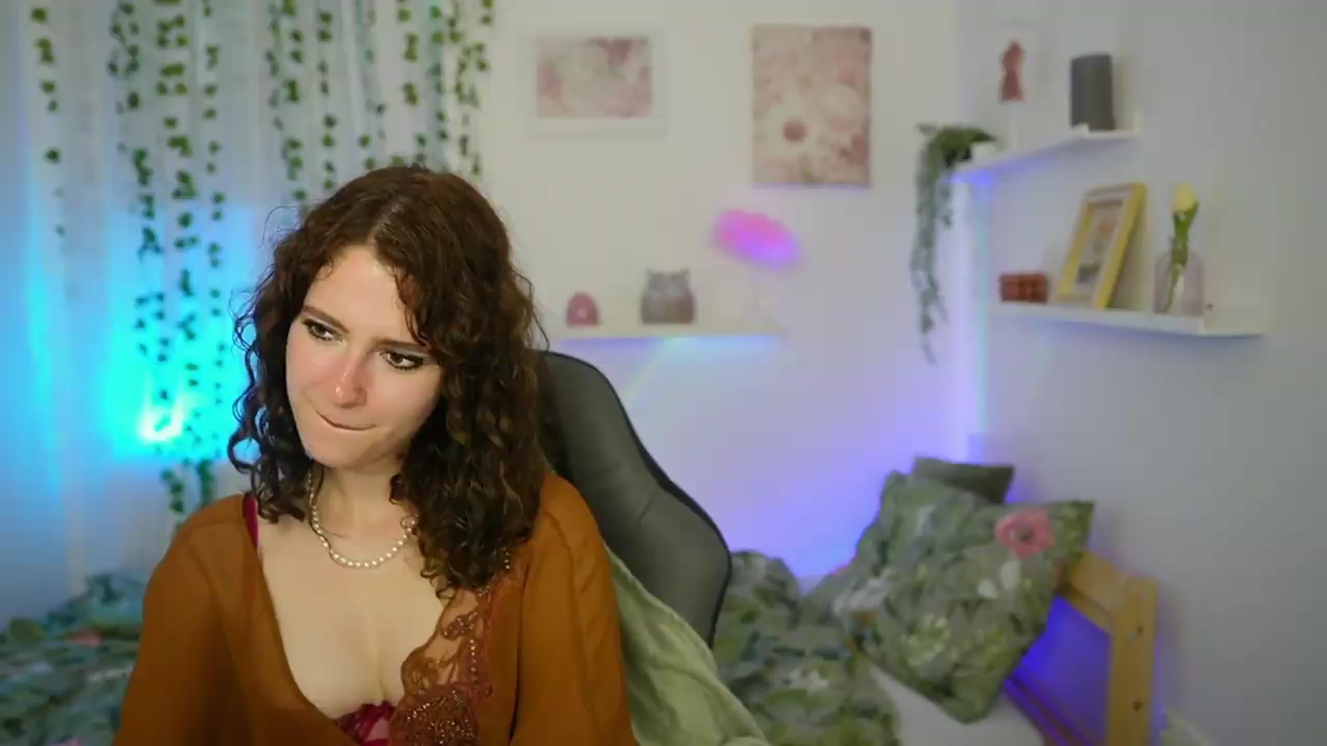 Gallery image thumbnail from Emily_Paris18's myfreecams stream on, 06/02/2026, 17:37 image 16 of 20