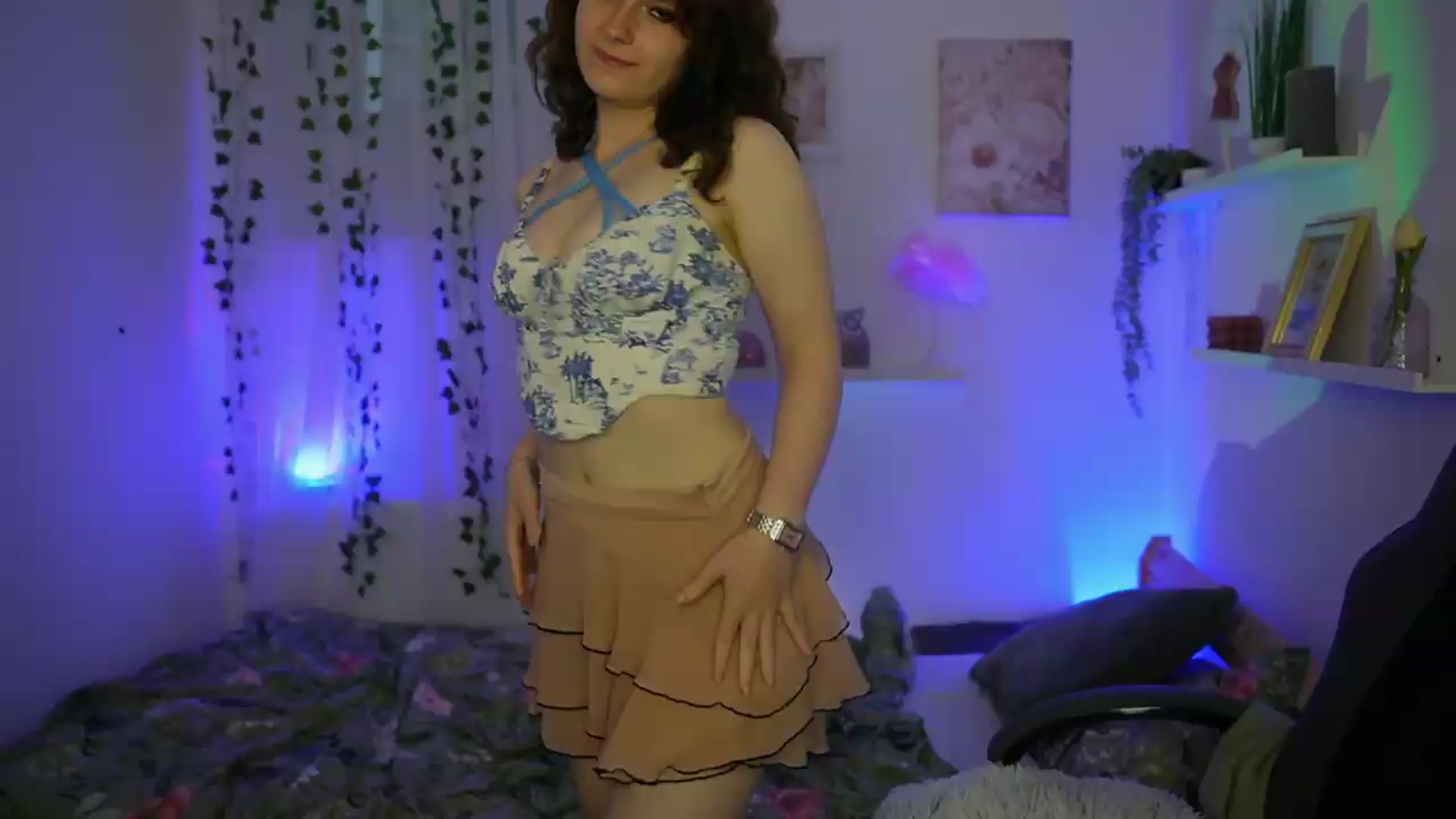 Gallery image thumbnail from Emily_Paris18's myfreecams stream on, 06/09/2026, 16:42 image 7 of 20