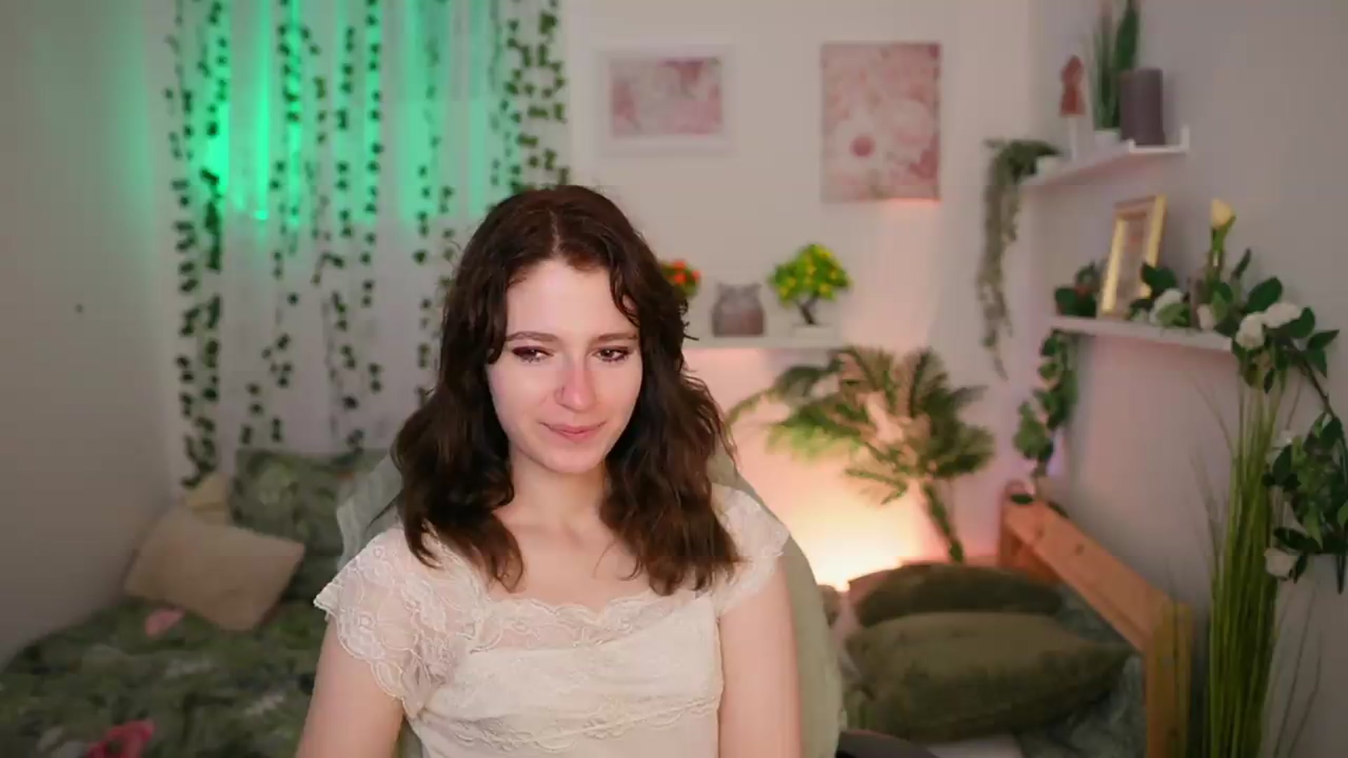 Gallery image thumbnail from Emily_Paris18's myfreecams stream on, 06/21/2026, 14:59 image 8 of 20
