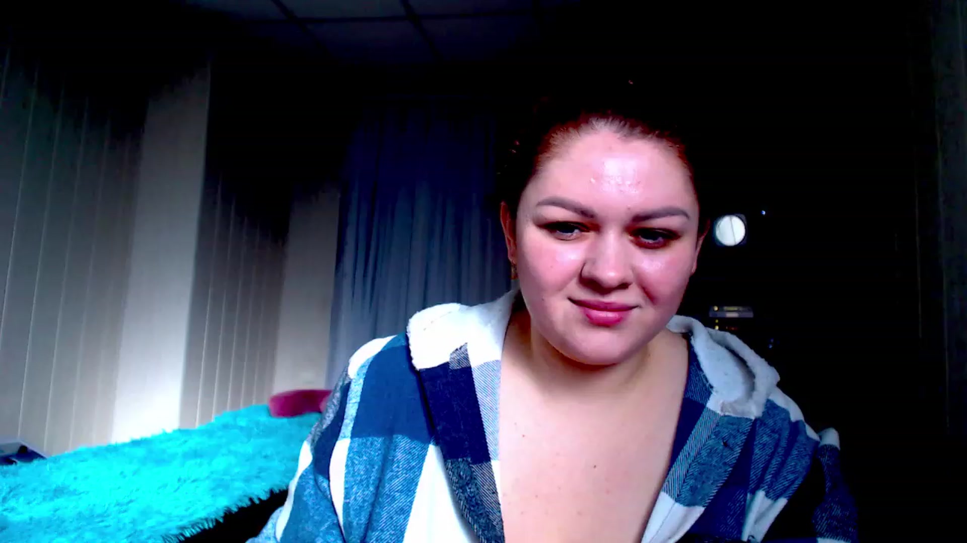 Gallery image thumbnail from Emily_Thorne's myfreecams stream on, 12/01/2022, 10:18 image 1 of 20