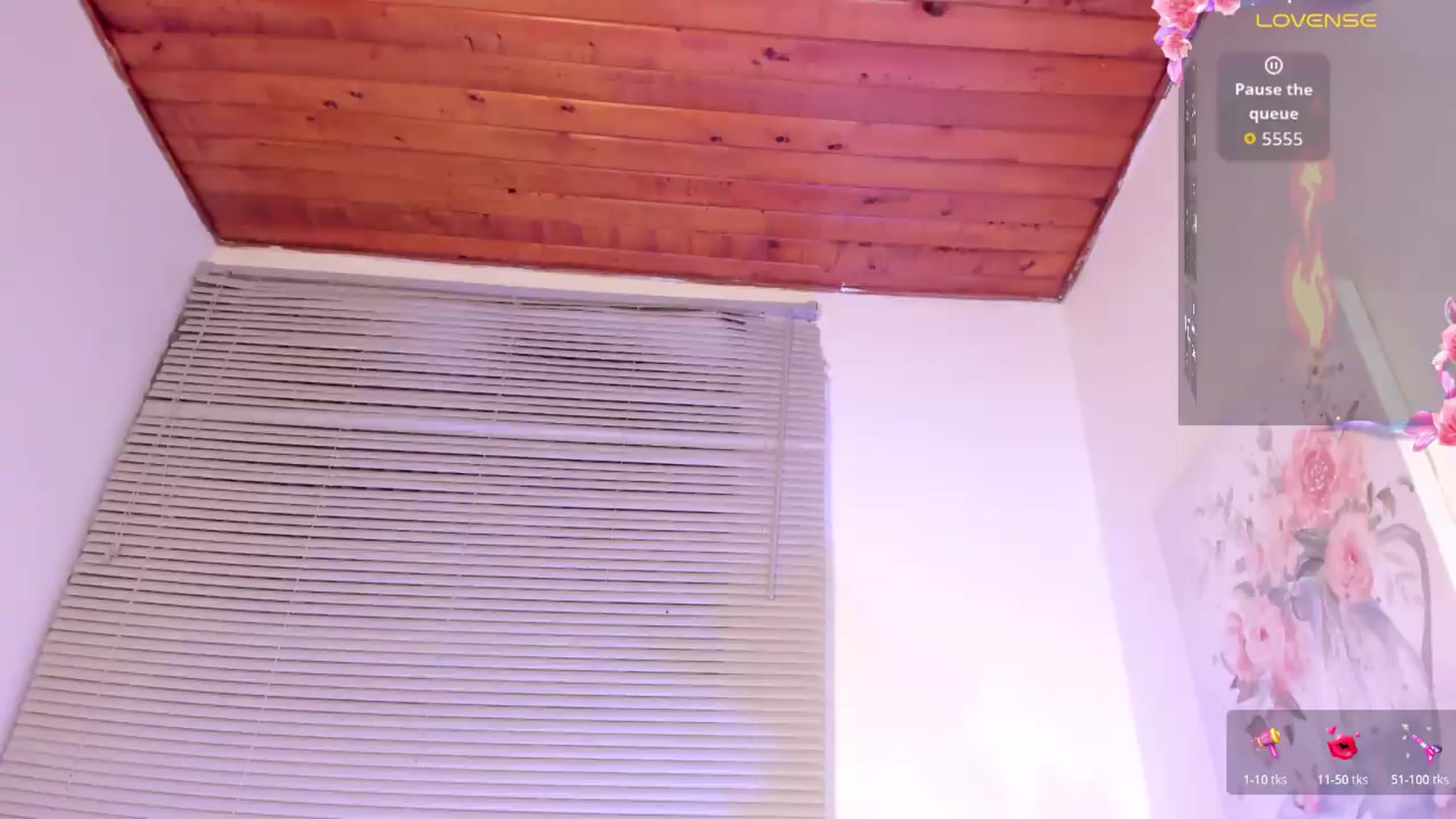 Gallery image thumbnail from Emily_burton18's myfreecams stream on, 06/10/2026, 18:59 image 2 of 20