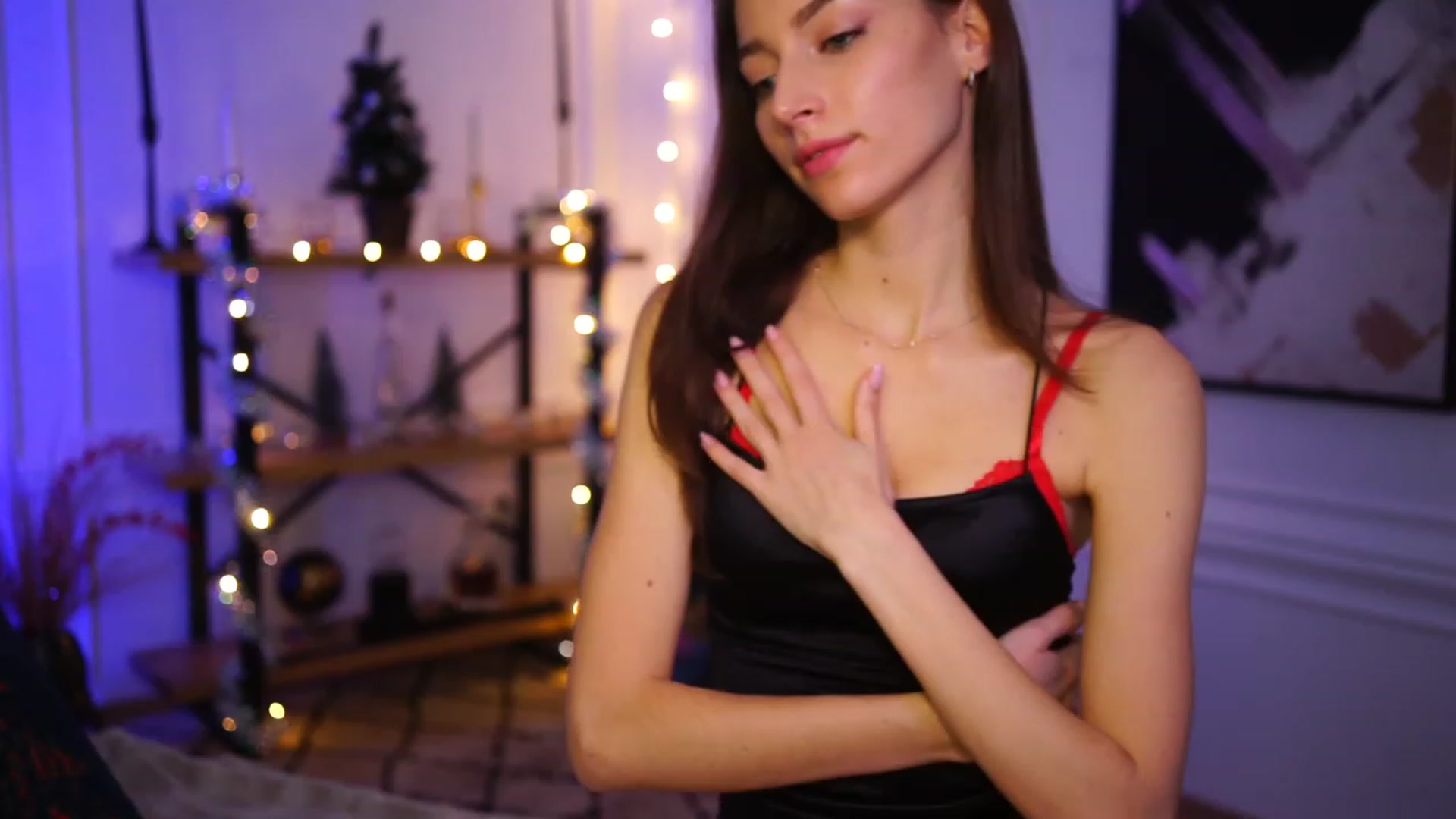 Gallery image thumbnail from Emily_grey69's myfreecams stream on, 12/30/2022, 19:35 image 9 of 20