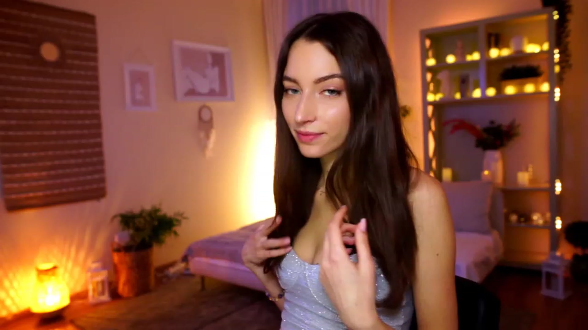 Gallery image thumbnail from Emily_grey69's myfreecams stream on, 01/01/2023, 18:14 image 20 of 20