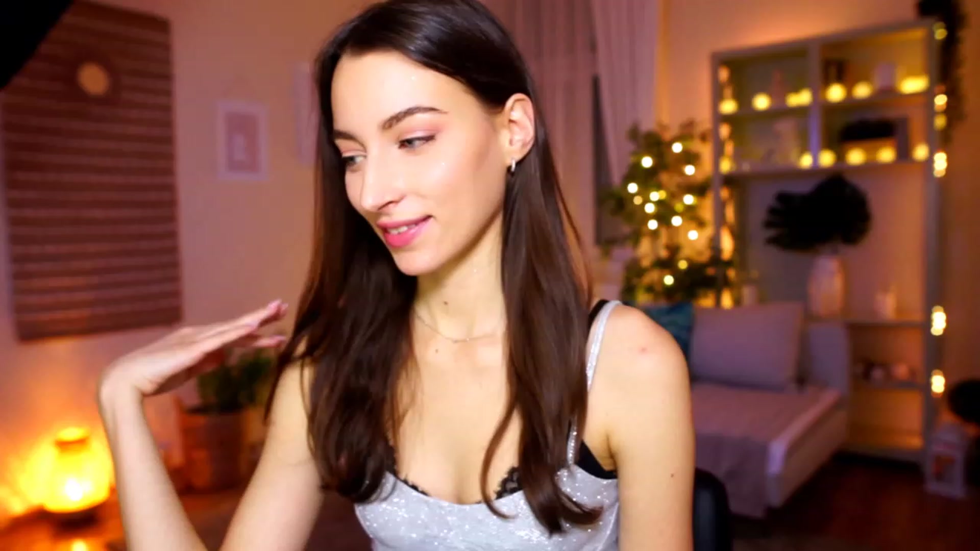 Gallery image thumbnail from Emily_grey69's myfreecams stream on, 01/10/2023, 20:31 image 1 of 20